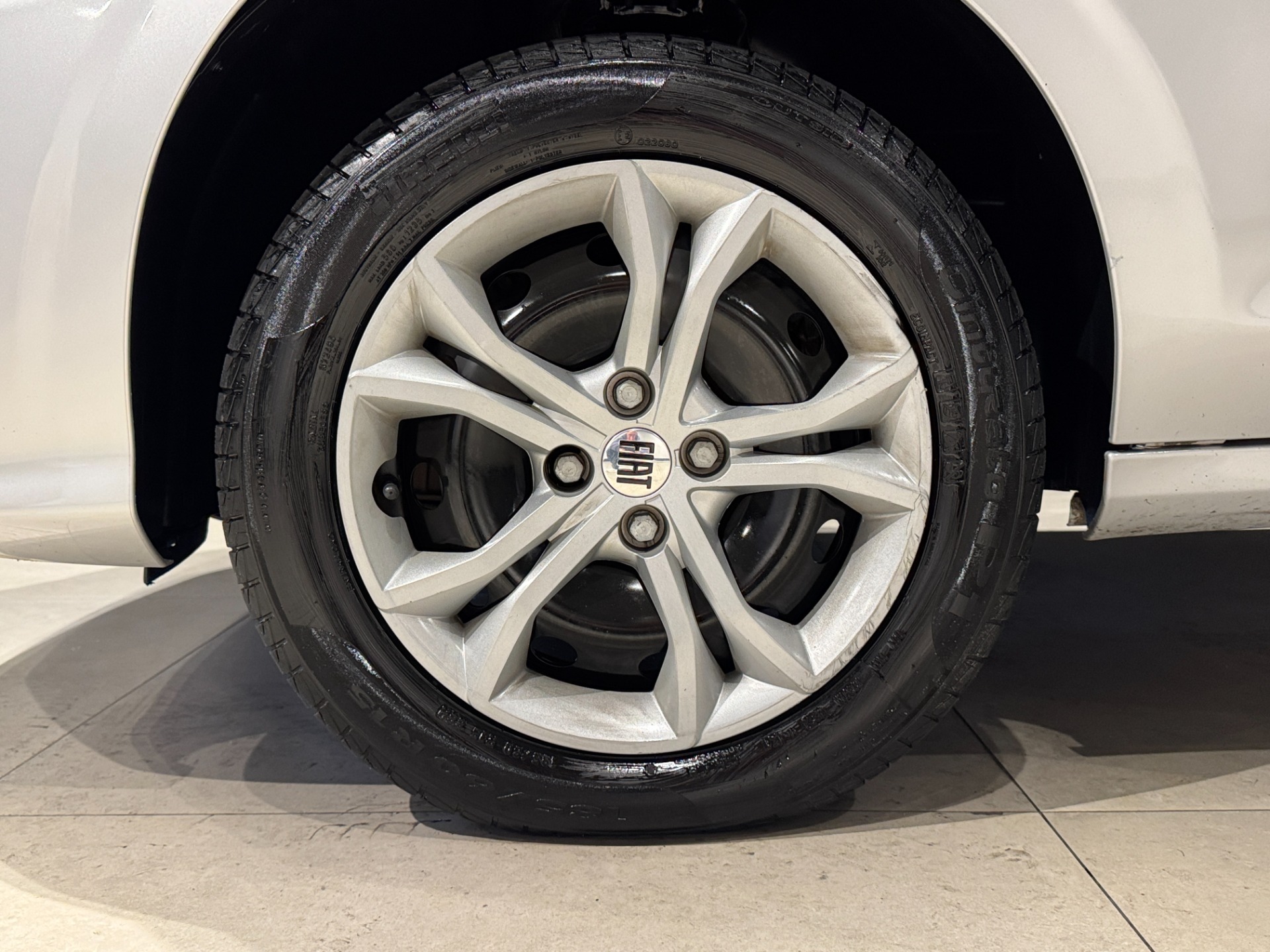 Fiat Cronos Drive 1.3 8V Flex Aut. - foto 7