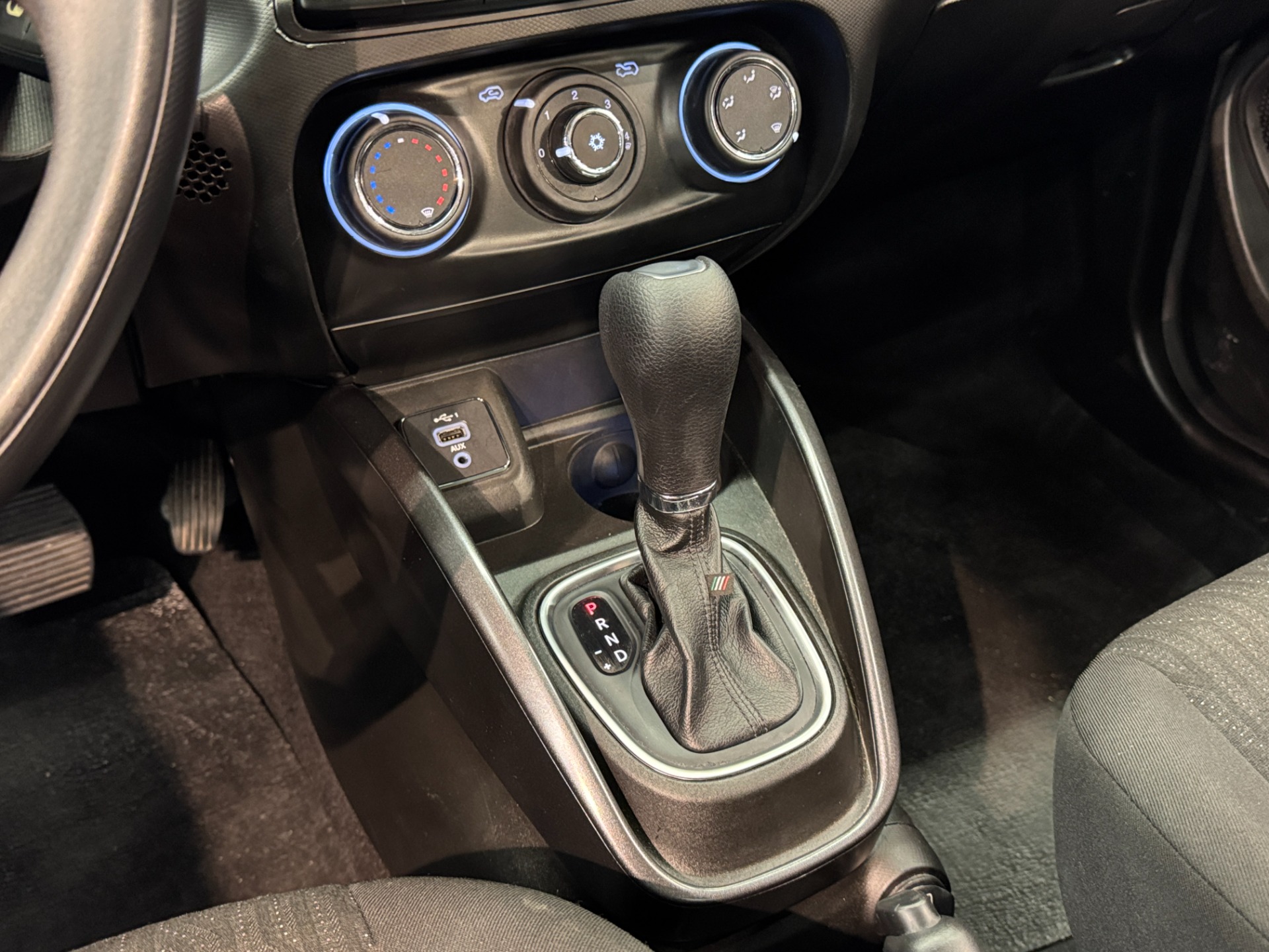 Fiat Cronos Drive 1.3 8V Flex Aut. - foto 13