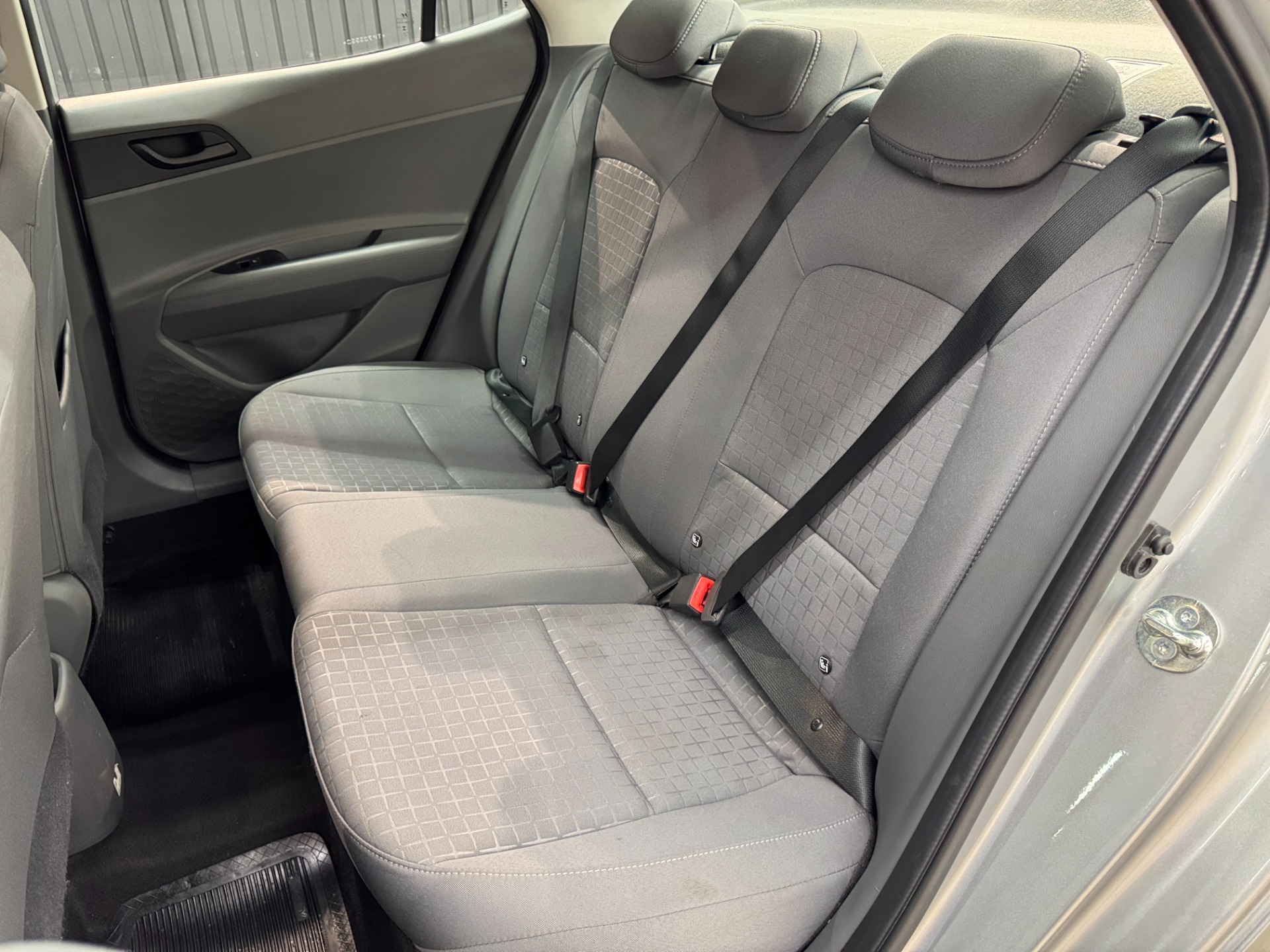 Hyundai HB20S Comfort 1.0 Flex 12V Mec. - foto 18
