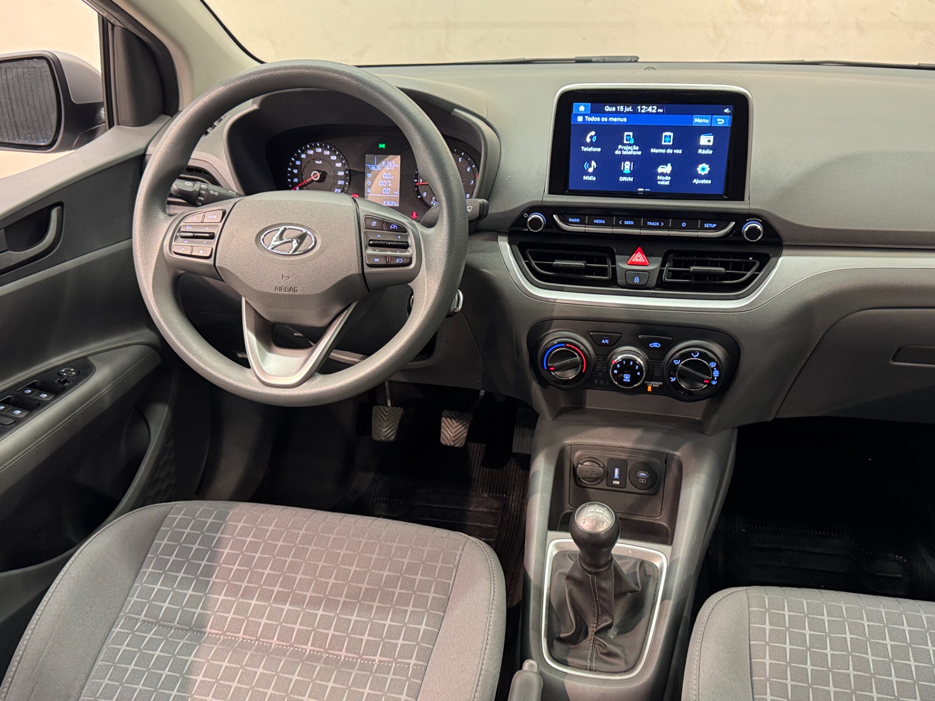 Hyundai HB20S Comfort 1.0 Flex 12V Mec. - foto 10