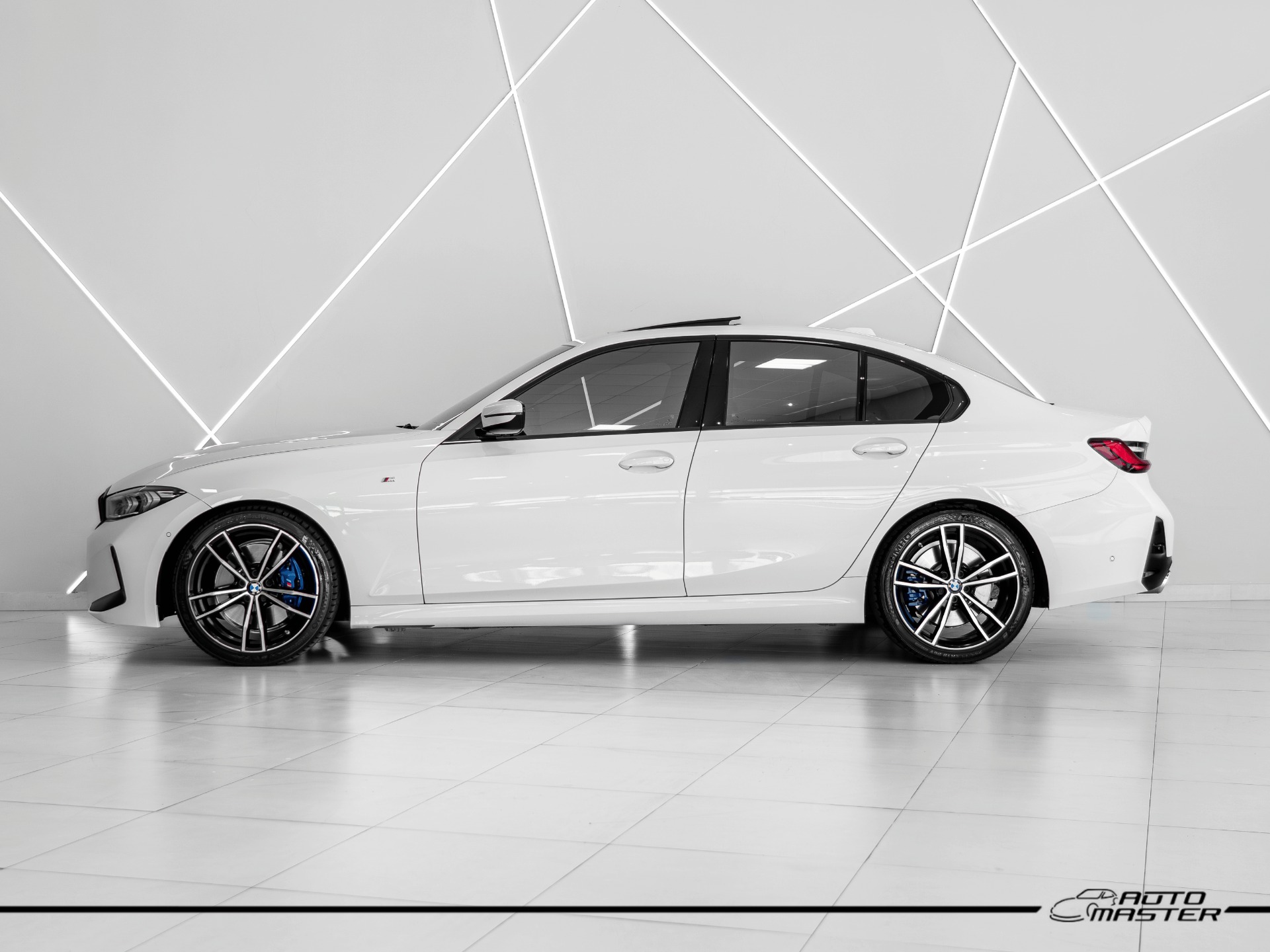 BMW 320iA 2023