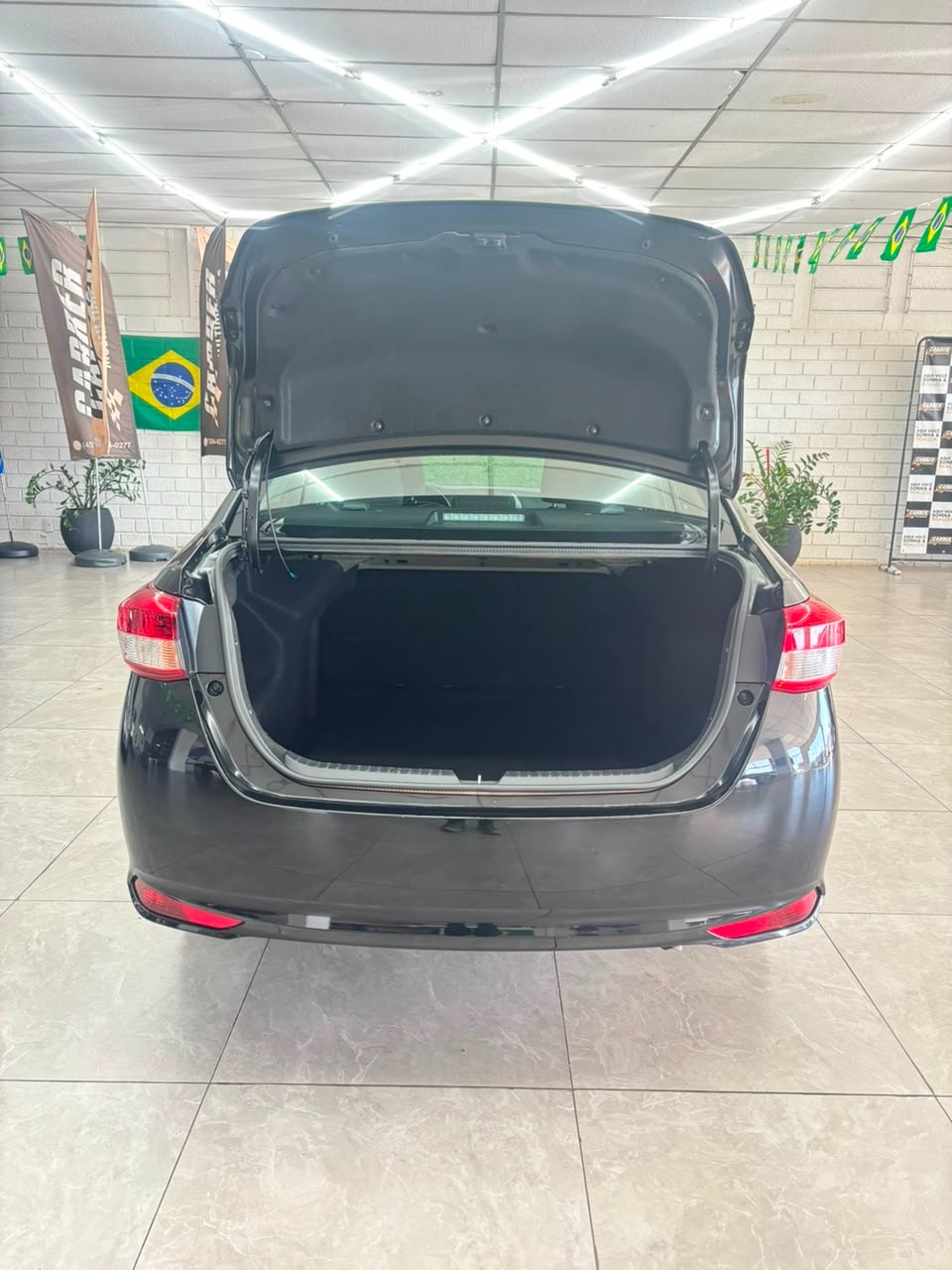 Toyota Yaris Xl Sedan 1.5 Flex 16V 4P Aut. - foto 15