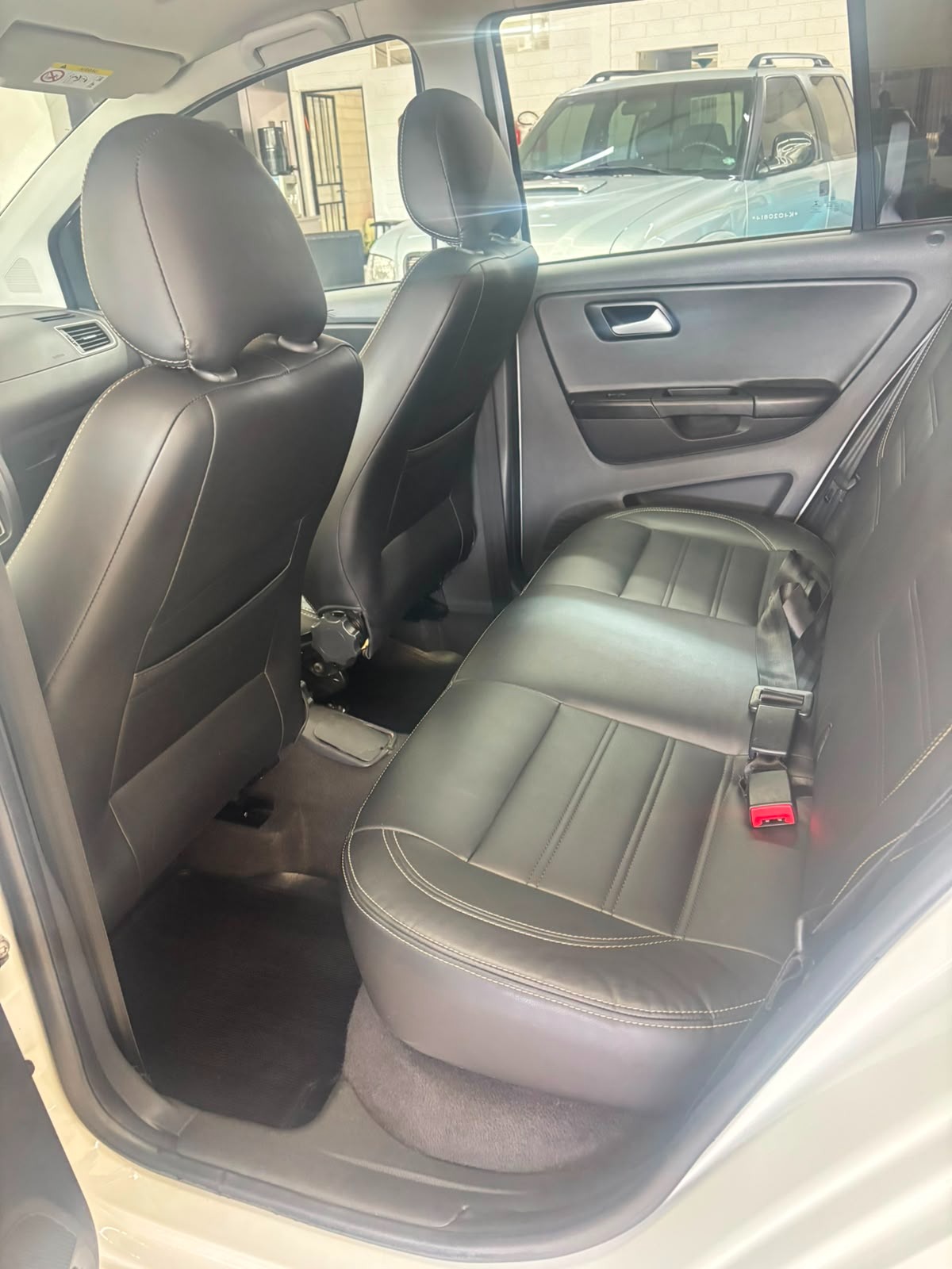 Volkswagen Fox Connect I Motion 1.6 Flex 8V 5P - foto 12