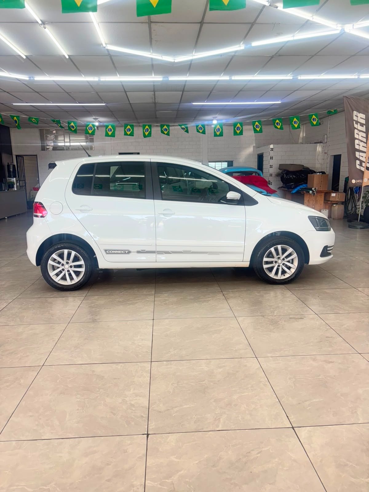 Volkswagen Fox Connect I Motion 1.6 Flex 8V 5P - foto 7