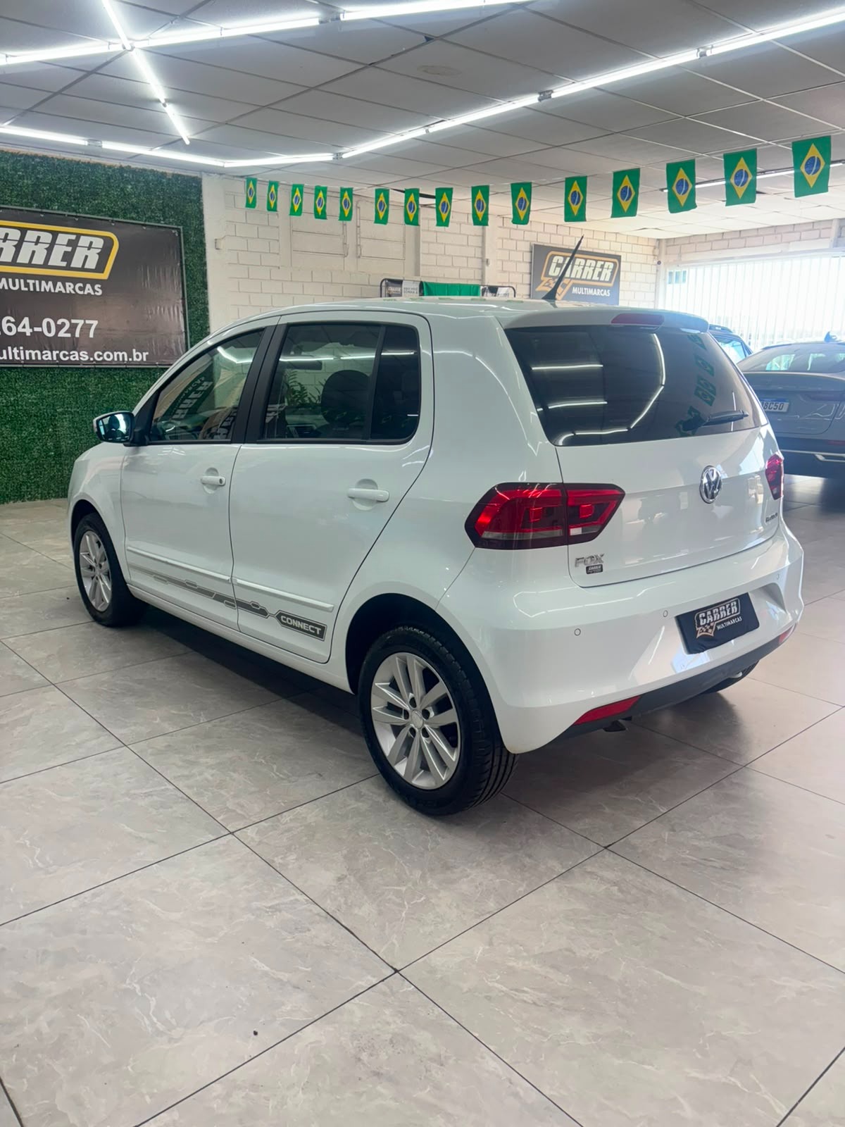 Volkswagen Fox Connect I Motion 1.6 Flex 8V 5P - foto 6