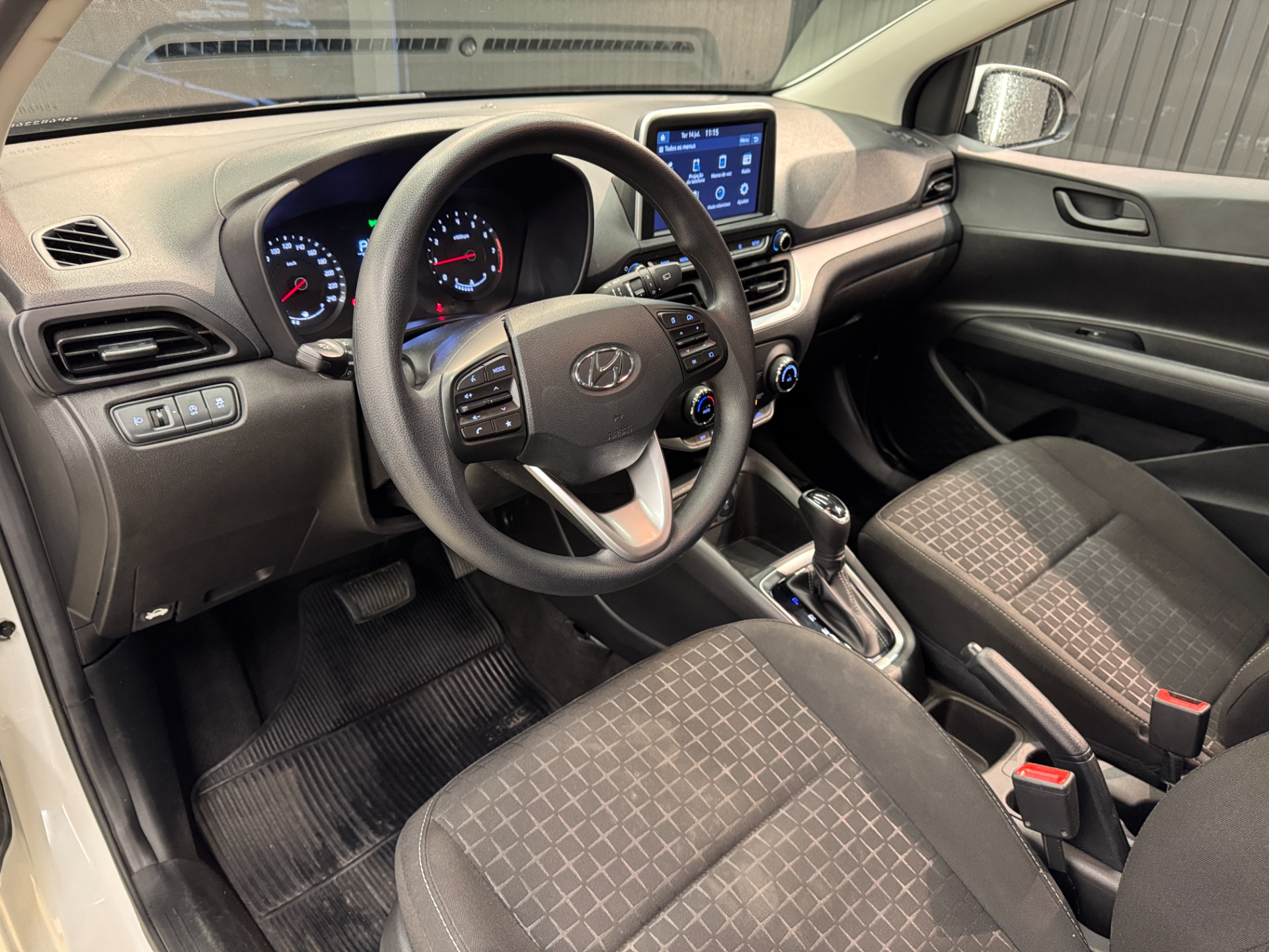 Hyundai HB20 Comfort Plus 1.0 Tb Flex 12V Aut. - foto 14