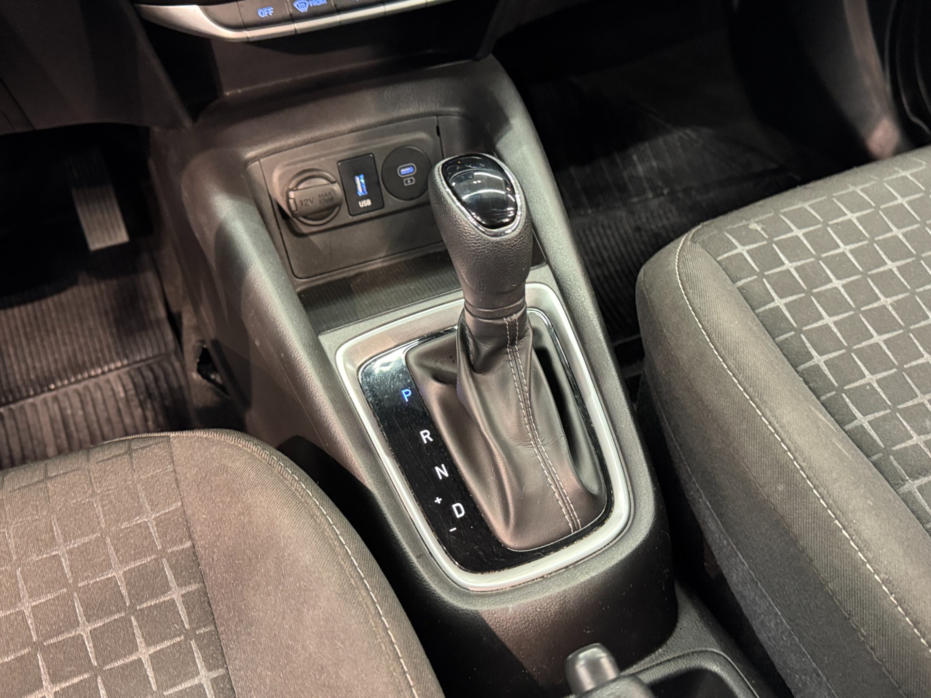 Hyundai HB20 Comfort Plus 1.0 Tb Flex 12V Aut. - foto 13