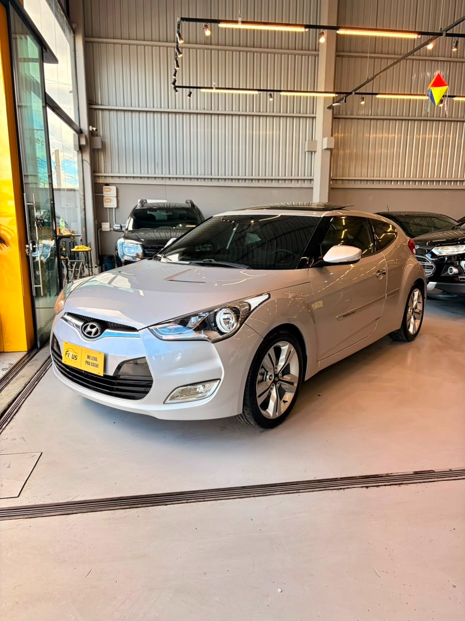 Hyundai Veloster 1.6 16V 140cv Aut. - foto 14