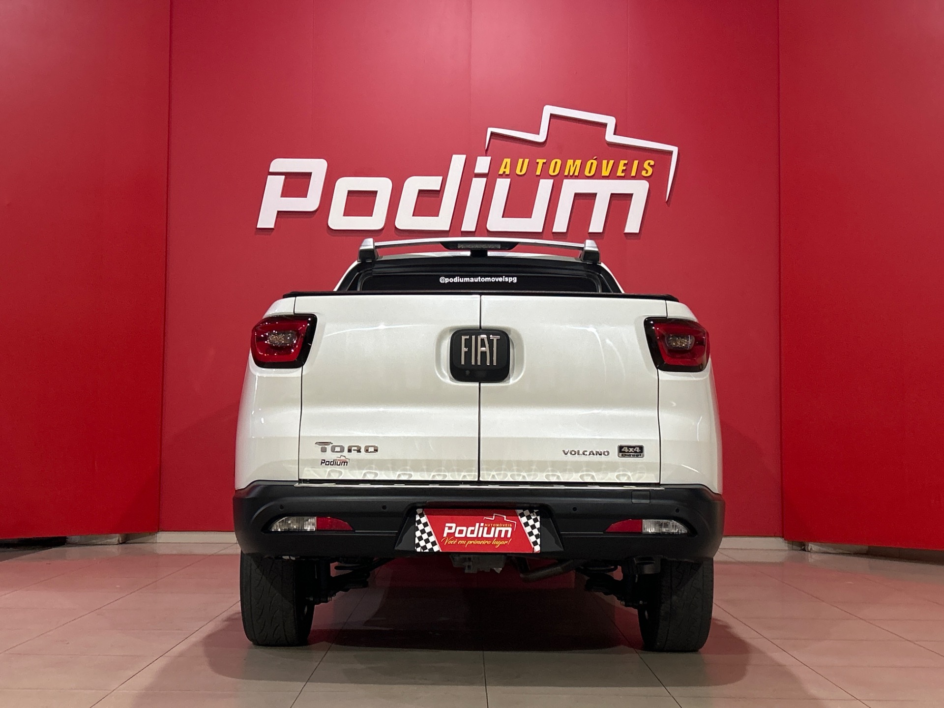 Fiat Toro Volcano 2.0 16V 4X4 Tb Diesel Aut. - foto 4