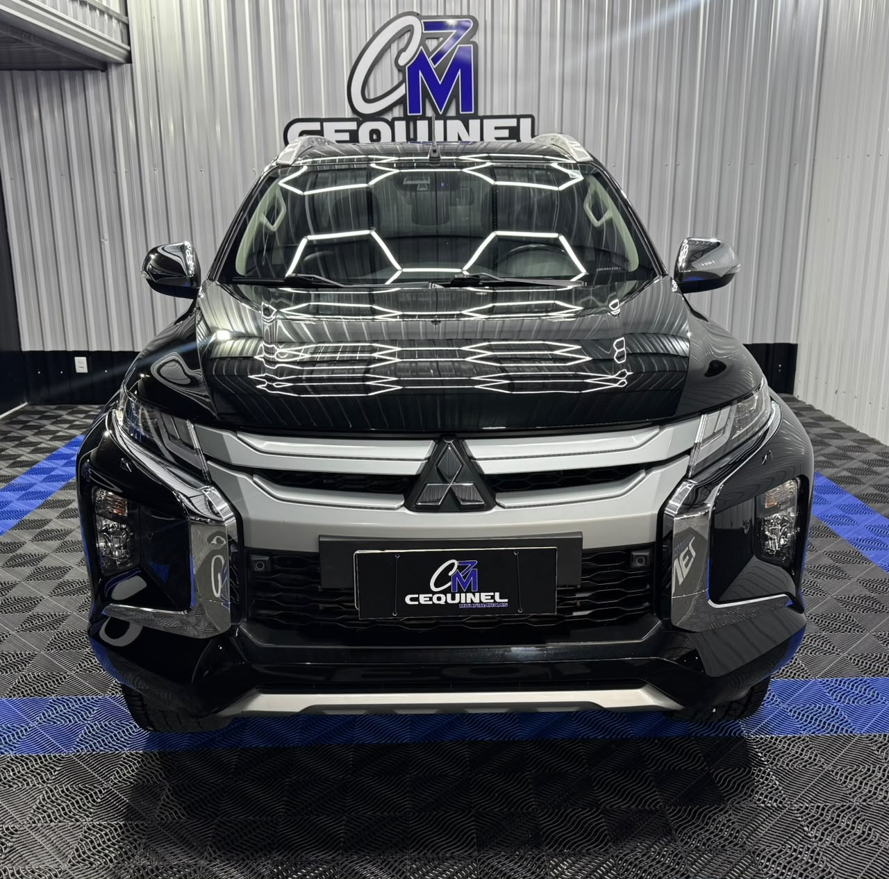 Mitsubishi Triton Sport Hpe S 2.4 Cd Dies. Automático - foto 2