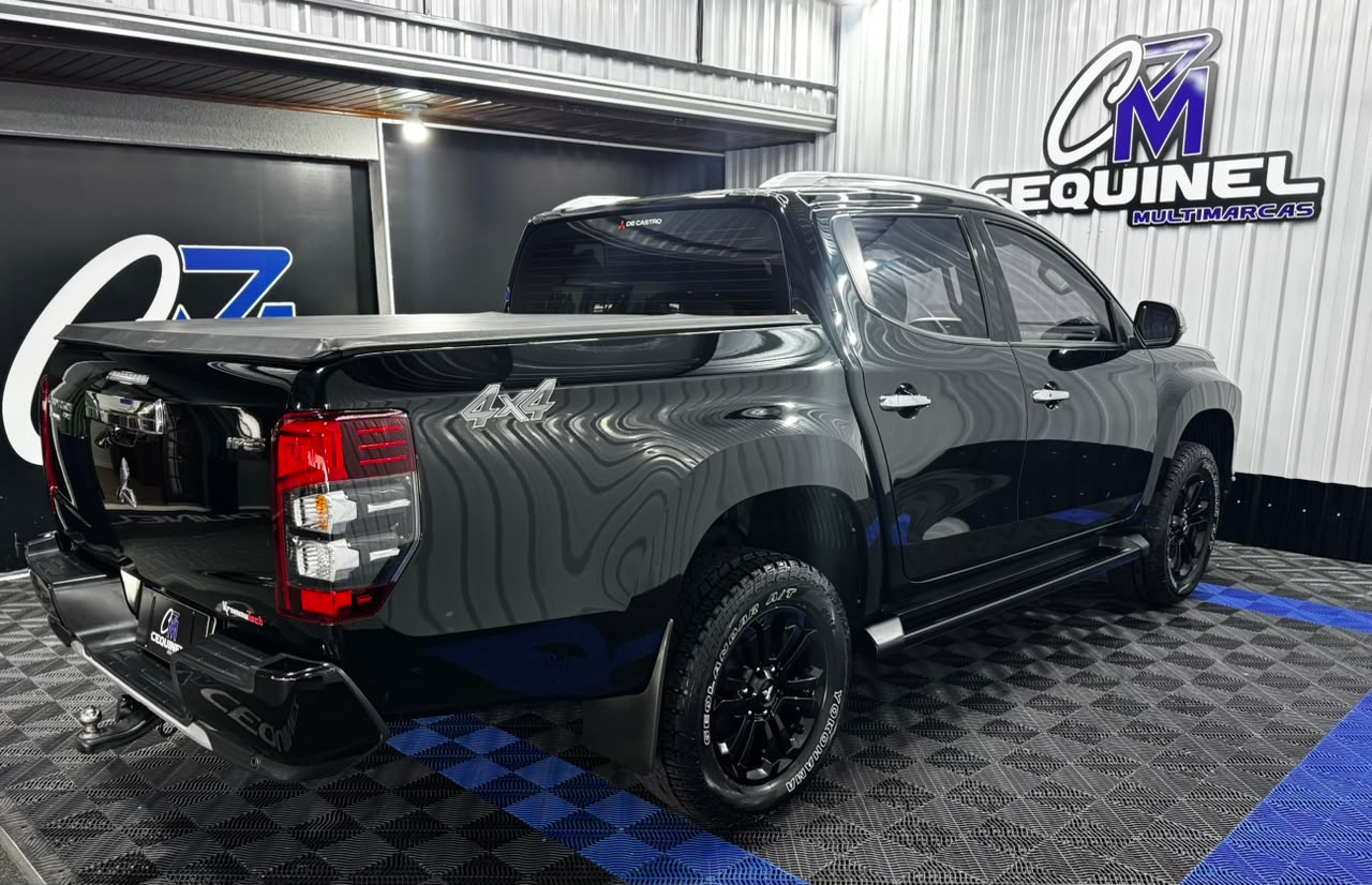 Mitsubishi Triton Sport Hpe S 2.4 Cd Dies. Automático - foto 7