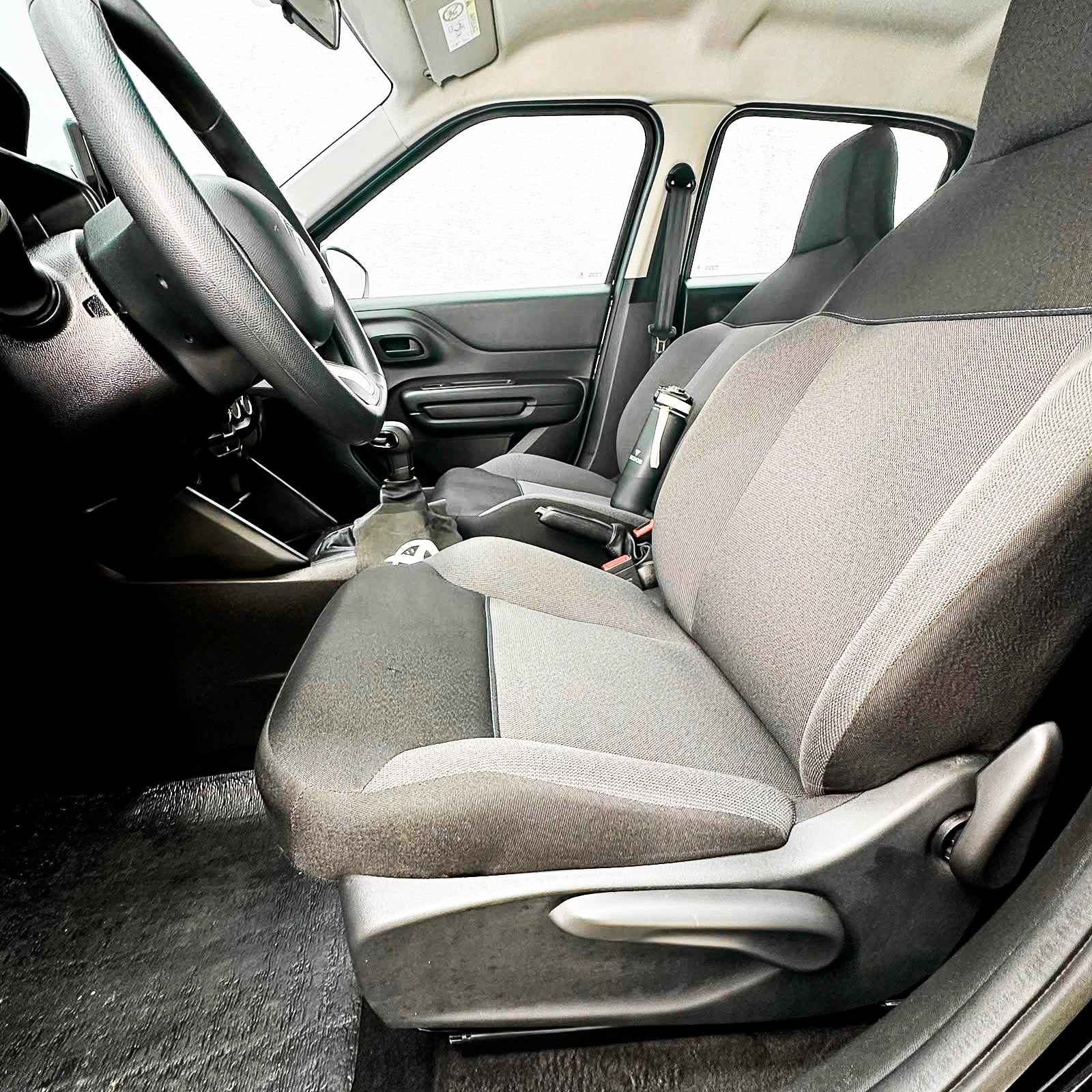 Citroën C3 Live Pack 1.0 Flex 6V 5P Mec. - foto 9