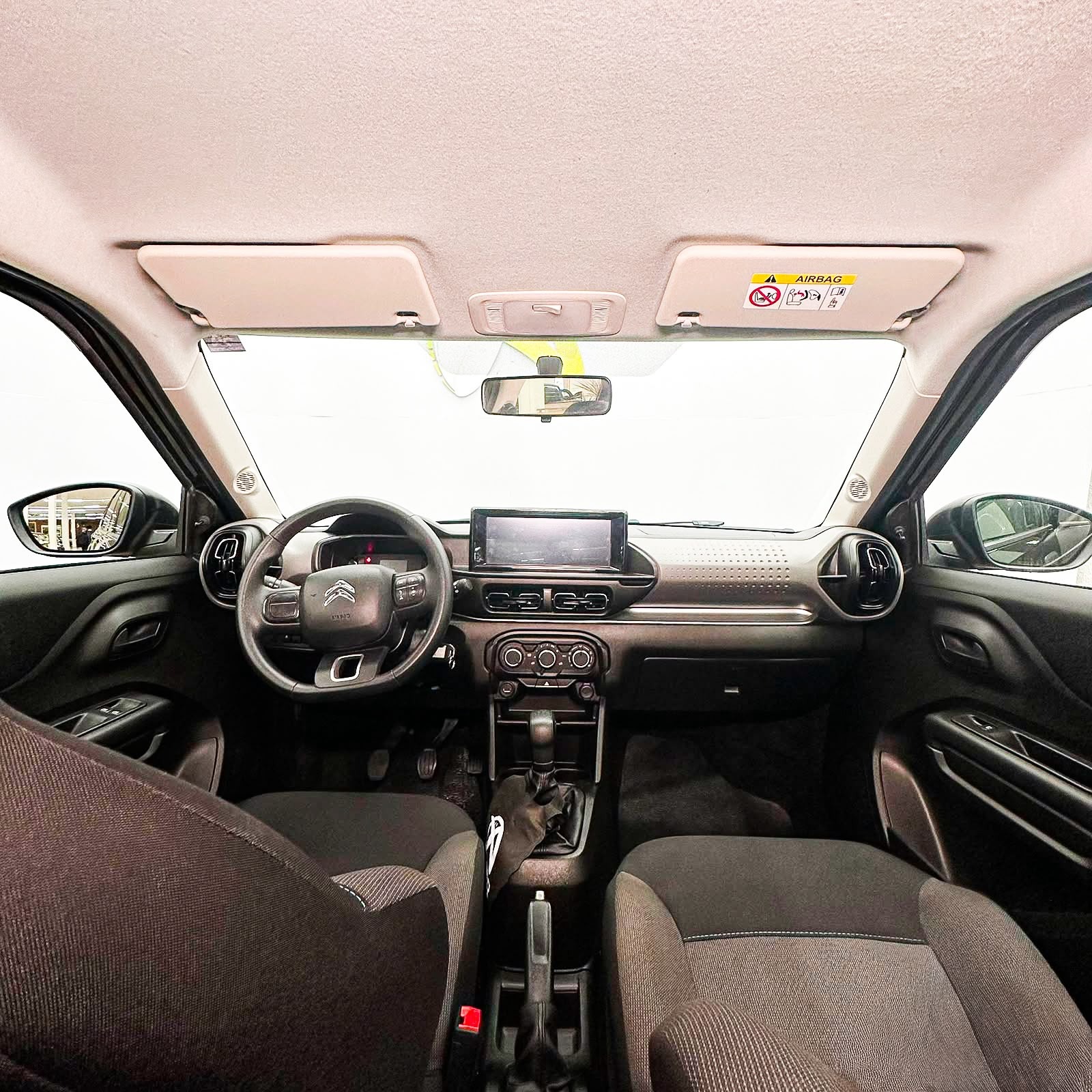 Citroën C3 Live Pack 1.0 Flex 6V 5P Mec. - foto 10