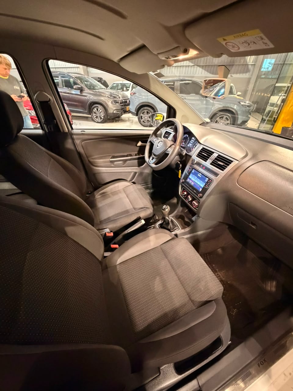 Volkswagen Fox Connect 1.6 Flex 8V 5P - foto 3