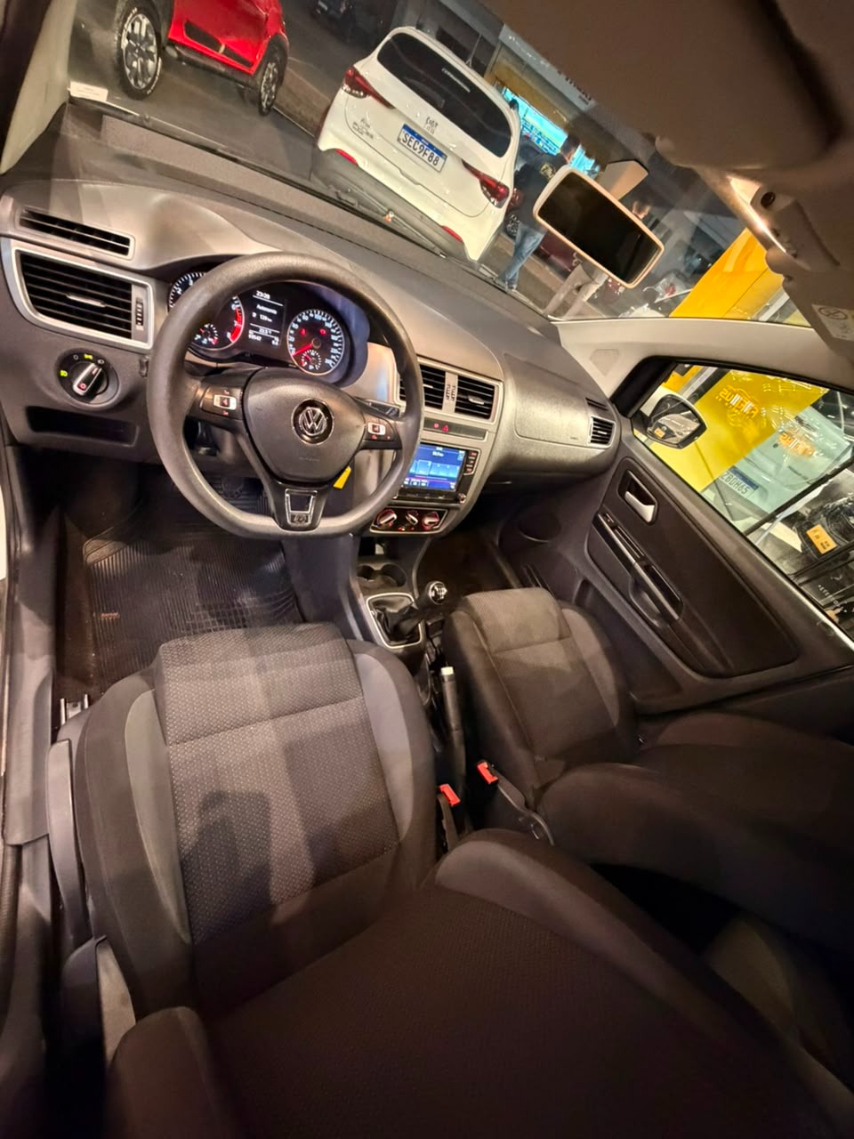 Volkswagen Fox Connect 1.6 Flex 8V 5P - foto 11