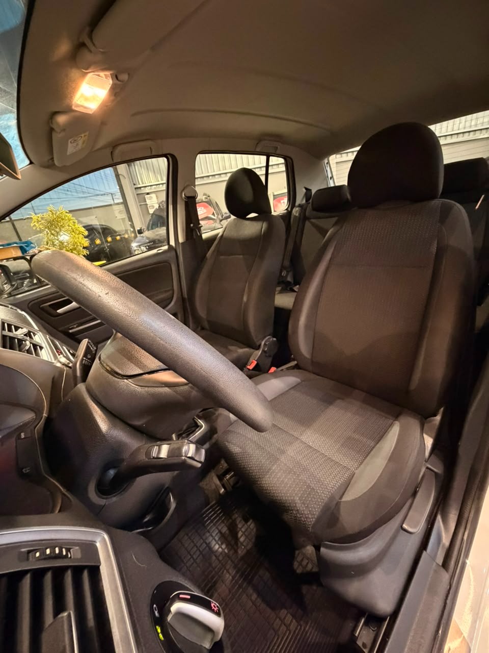 Volkswagen Fox Connect 1.6 Flex 8V 5P - foto 8