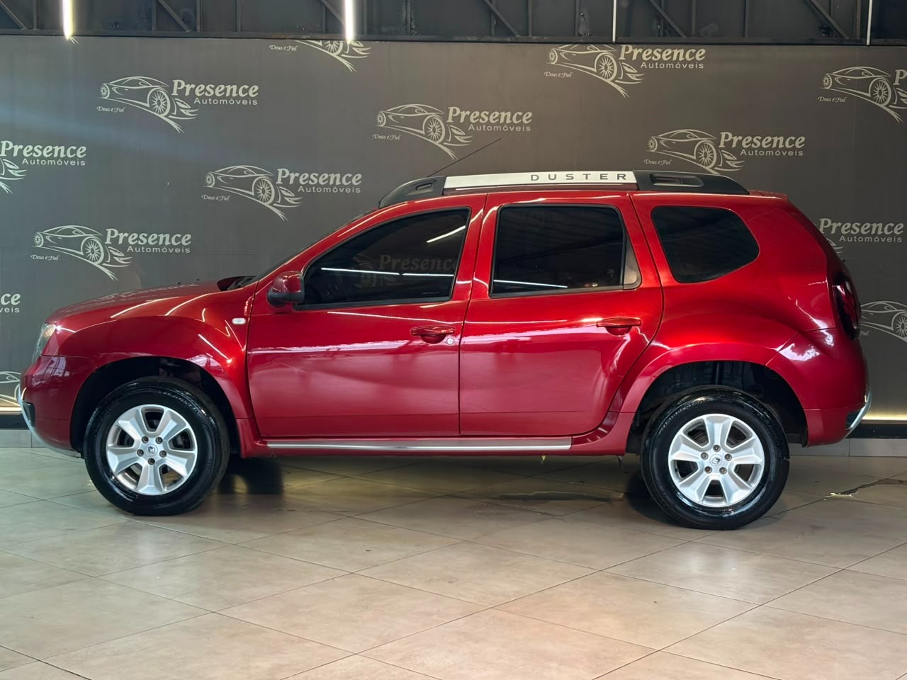 Renault Duster Dynamique 1.6 Flex 16V Mec. - foto 4