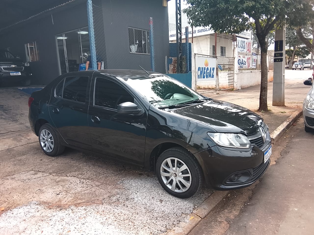 Renault Logan Expres. Exp. Up Hi Flex 1.0 16V 4P - foto 2