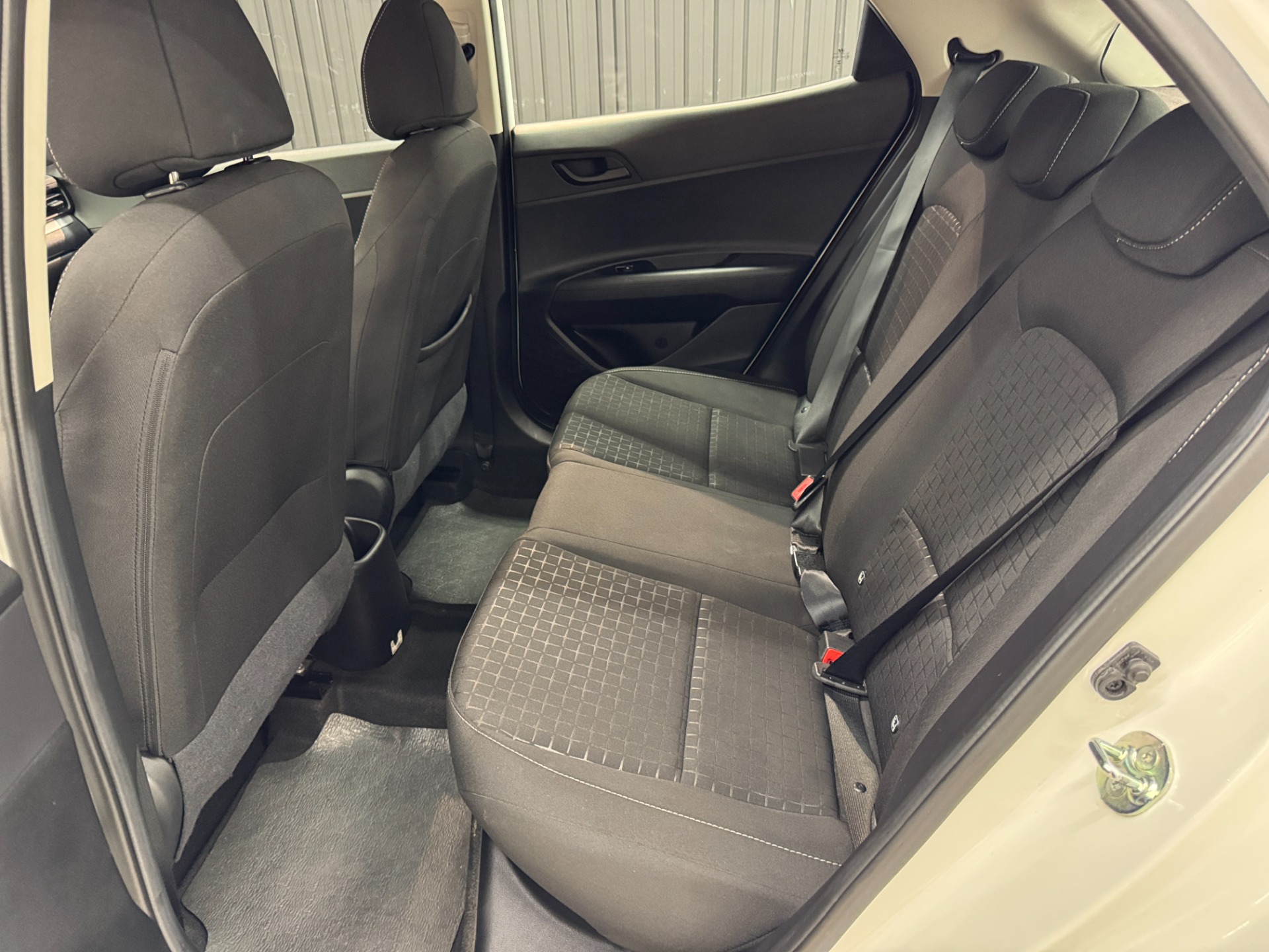 Hyundai HB20 Comfort Plus 1.0 Tb Flex 12V Aut. - foto 17