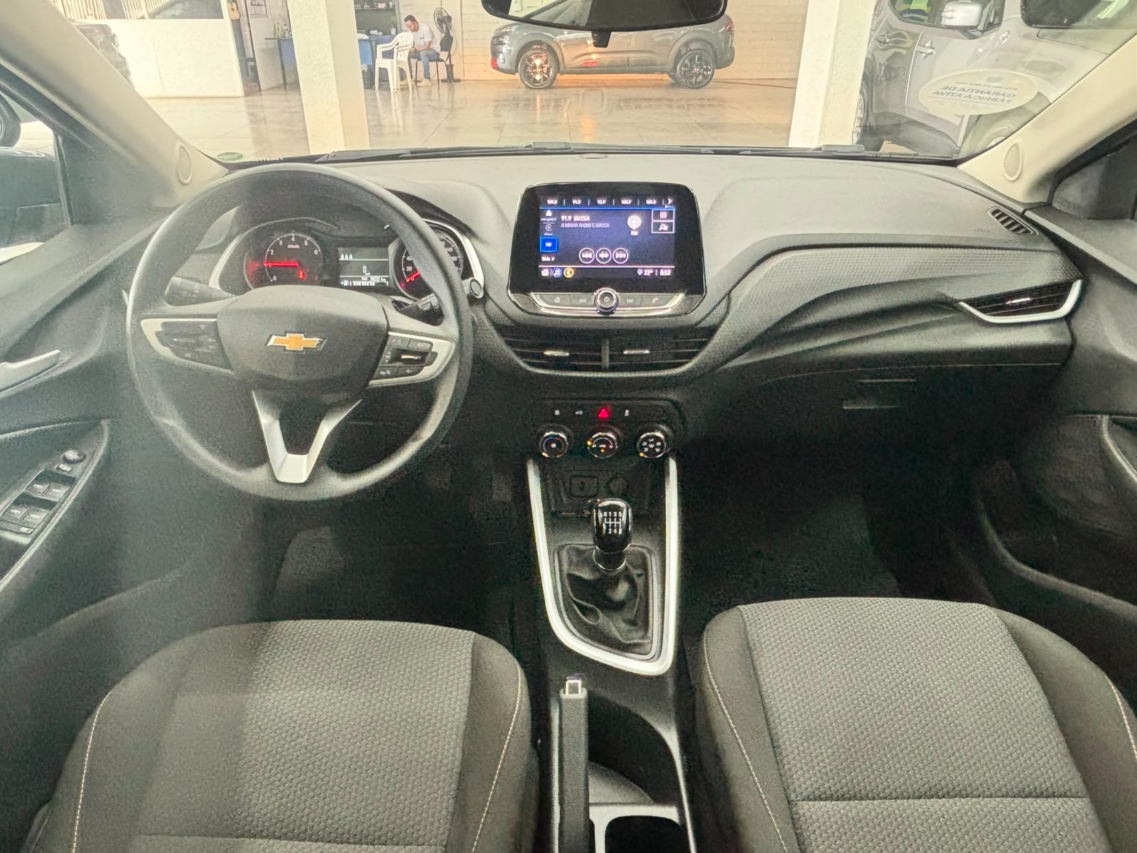 Chevrolet Onix Hatch LT 1.0 12V Tb Flex 5P Mec. - foto 10