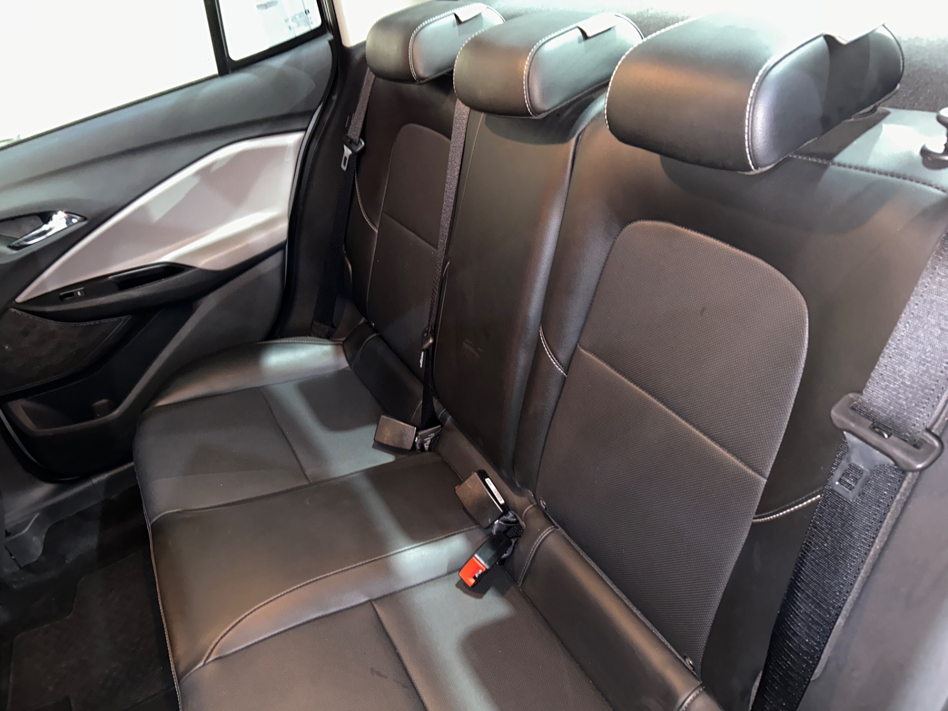 Chevrolet Onix Sed. Plus Prem. 1.0 12V Tb Flex Automático - foto 8