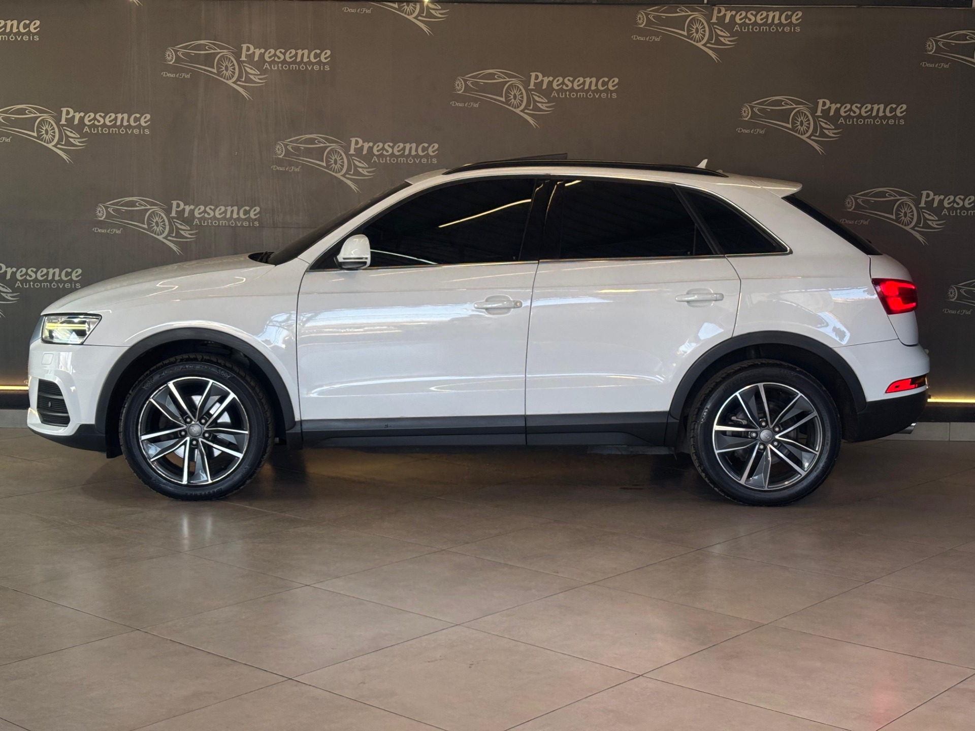 Audi Q3 1.4 TFSI TFSI Flex S Tronic 5P - foto 6