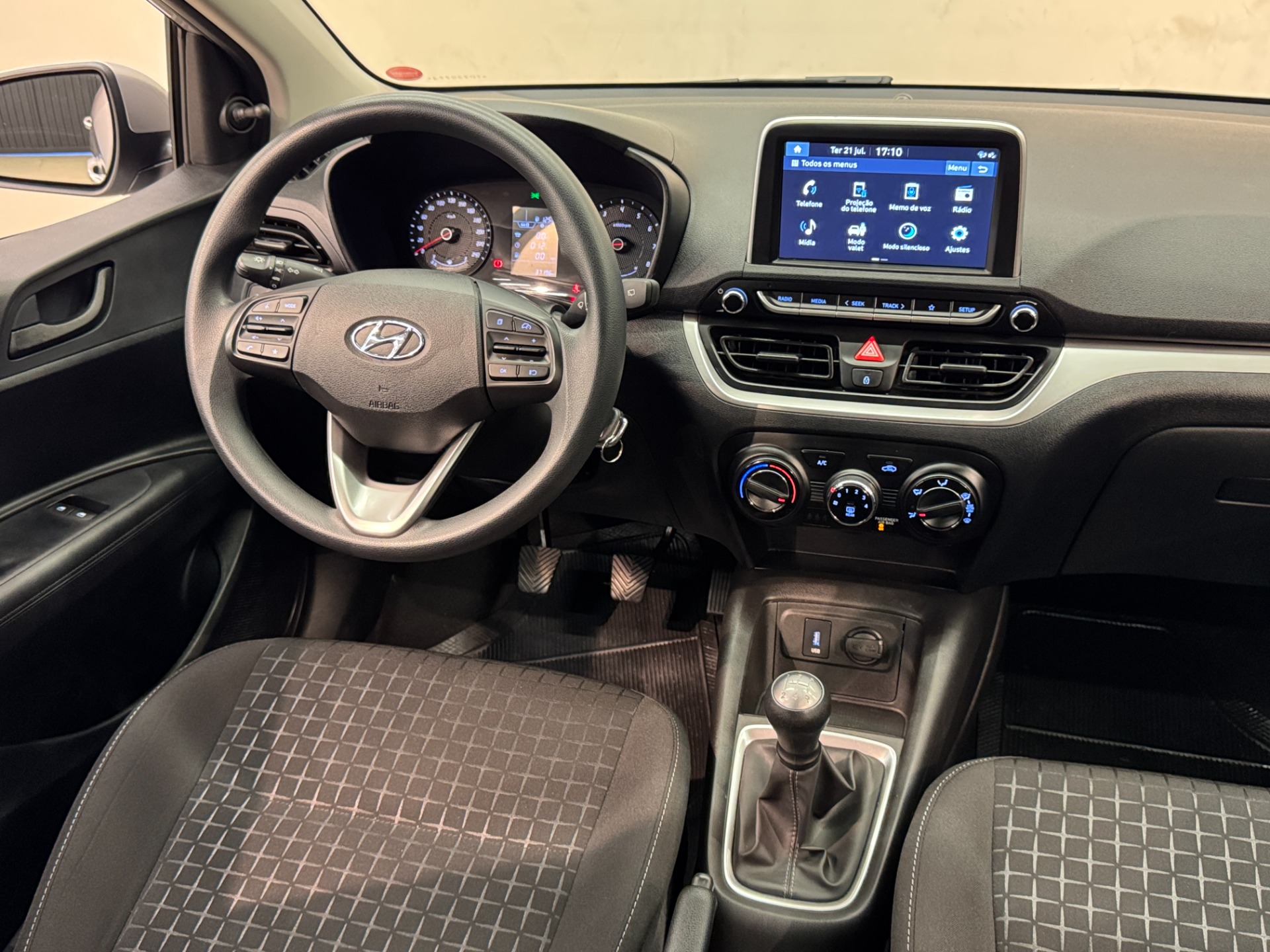 Hyundai HB20 Comfort 1.0 Flex 12V Mec. - foto 10