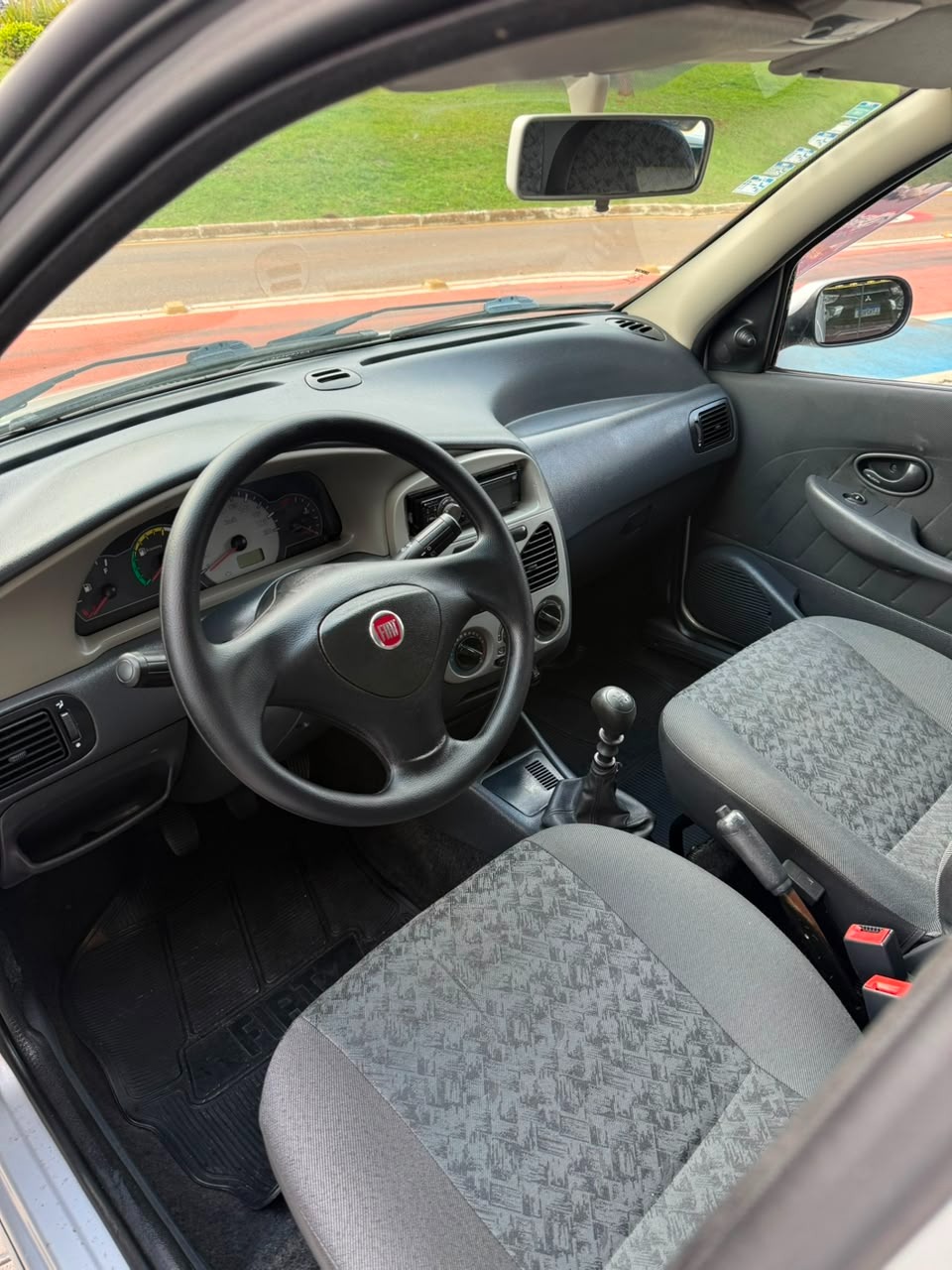 Fiat Palio 1.0 Economy Fire Flex 8V 4P - foto 12