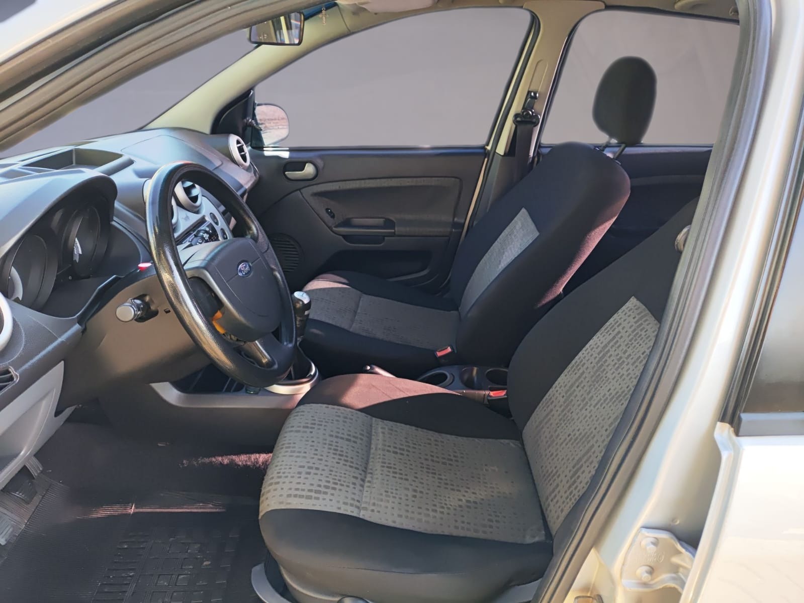 Ford Fiesta Sedan Se 1.6 8V Flex 4P - foto 7