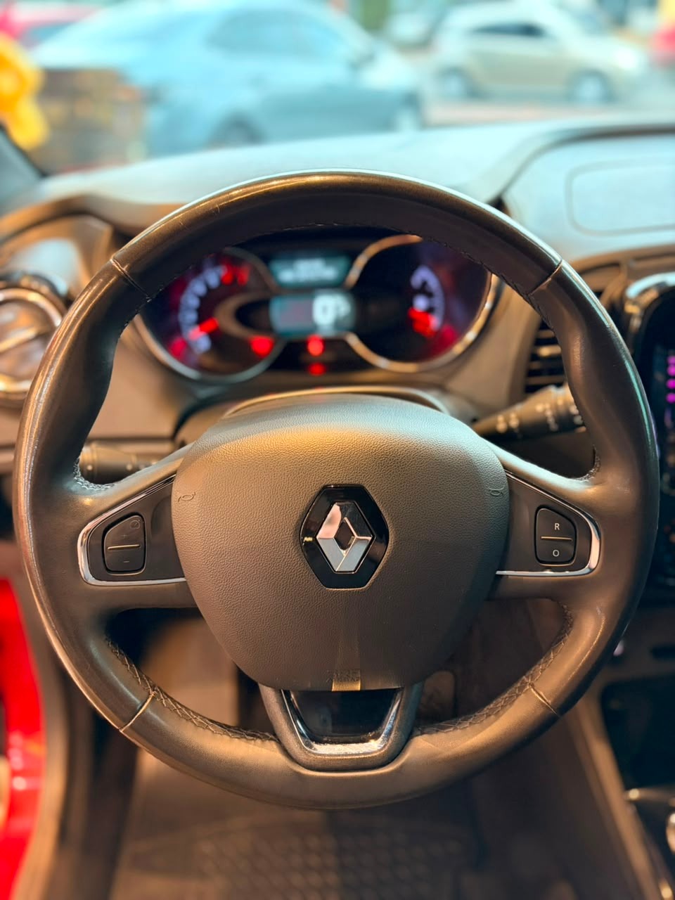 Renault Captur Life 1.6 16V Flex 5P Aut. - foto 8