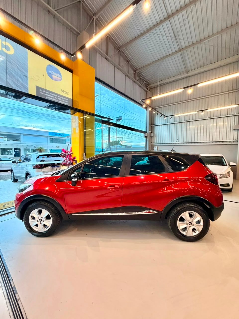 Renault Captur Life 1.6 16V Flex 5P Aut. - foto 17