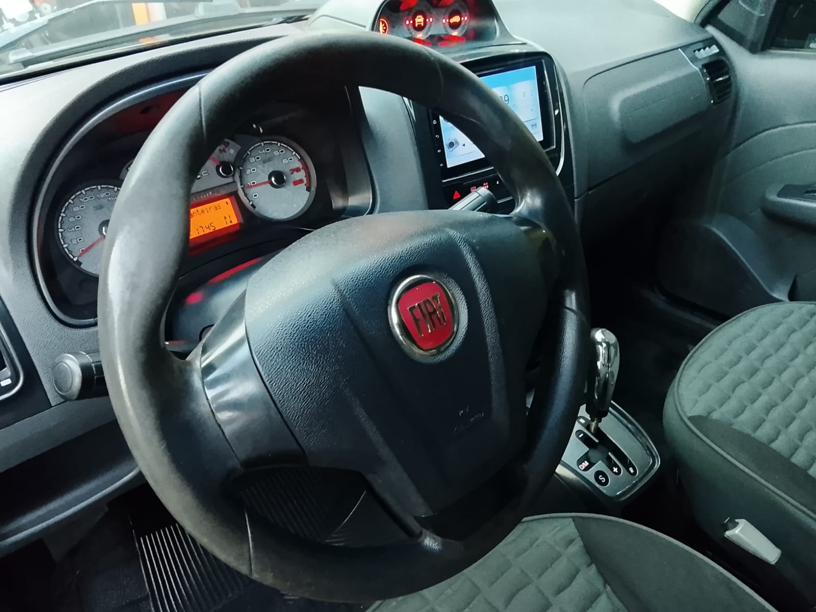 Fiat Palio Week.adv.lock.dualogic 1.8 Flex - foto 7