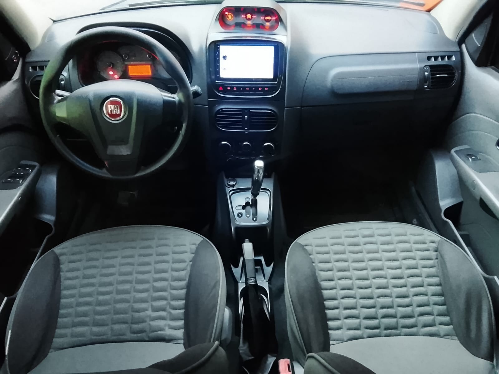 Fiat Palio Week.adv.lock.dualogic 1.8 Flex - foto 5