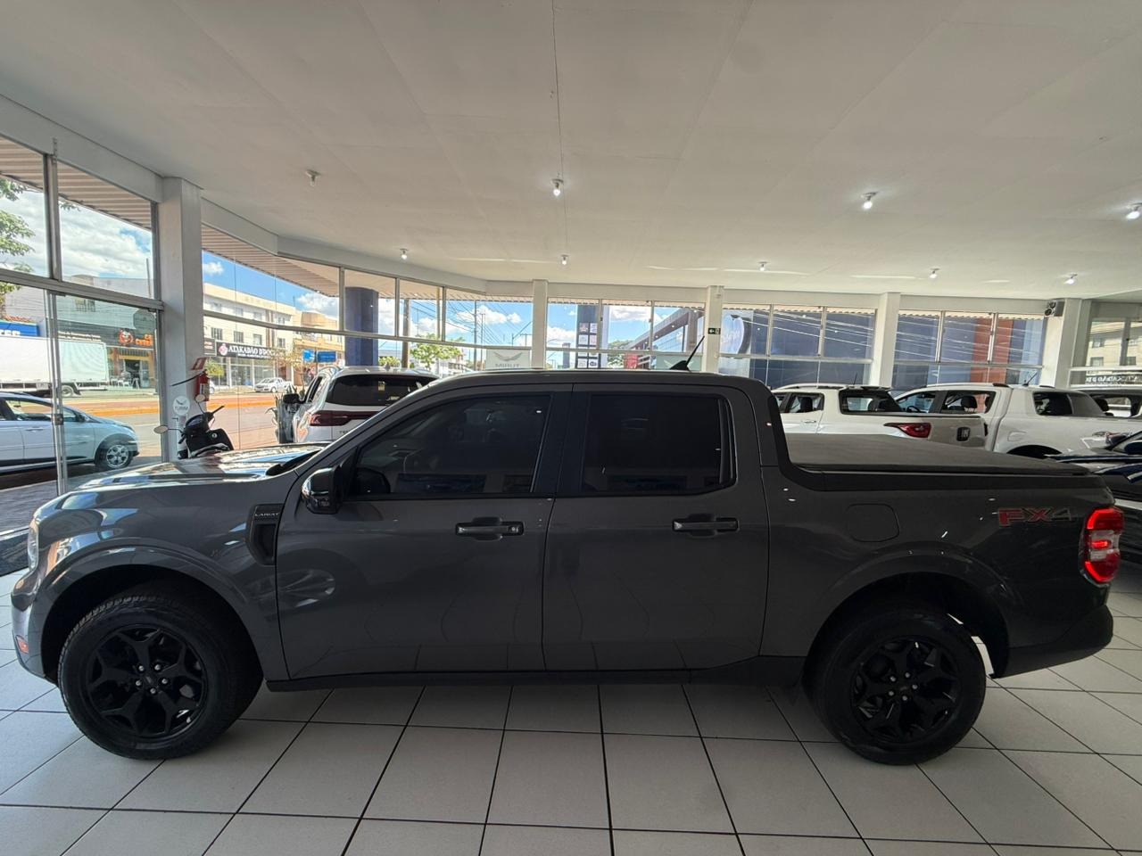 Ford Maverick Lariat Fx4 2.0 Ecoboost Aut. - foto 3