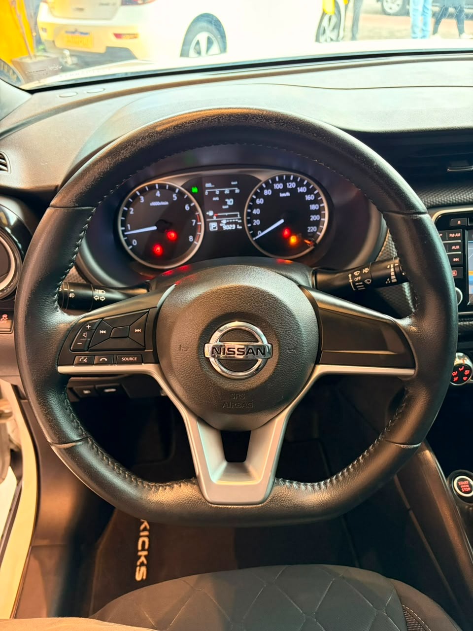 Nissan Kicks Sv 1.6 16V Flexstar 5P Aut. - foto 18