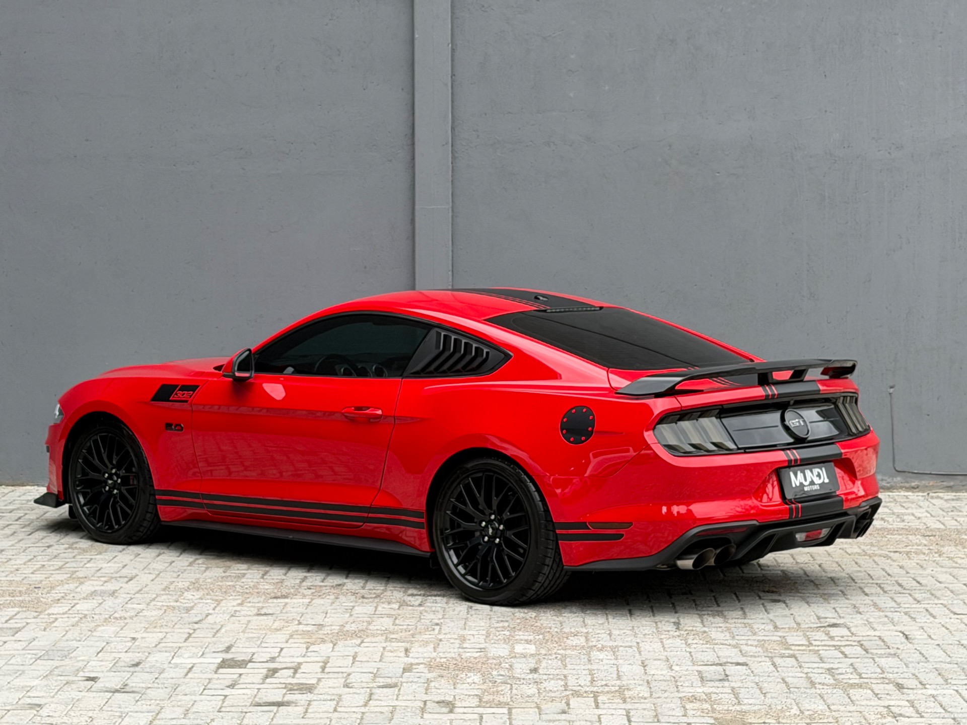Ford Mustang GT Premium 5.0 V8 - foto 4