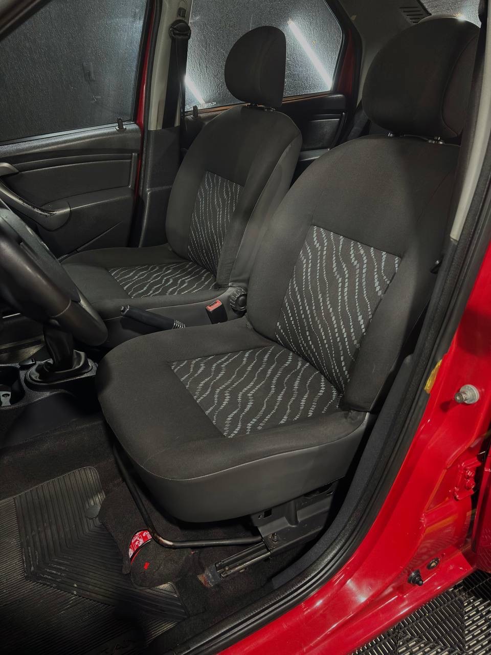 Renault Logan Authentique Hi Flex 1.0 16V 4P - foto 4