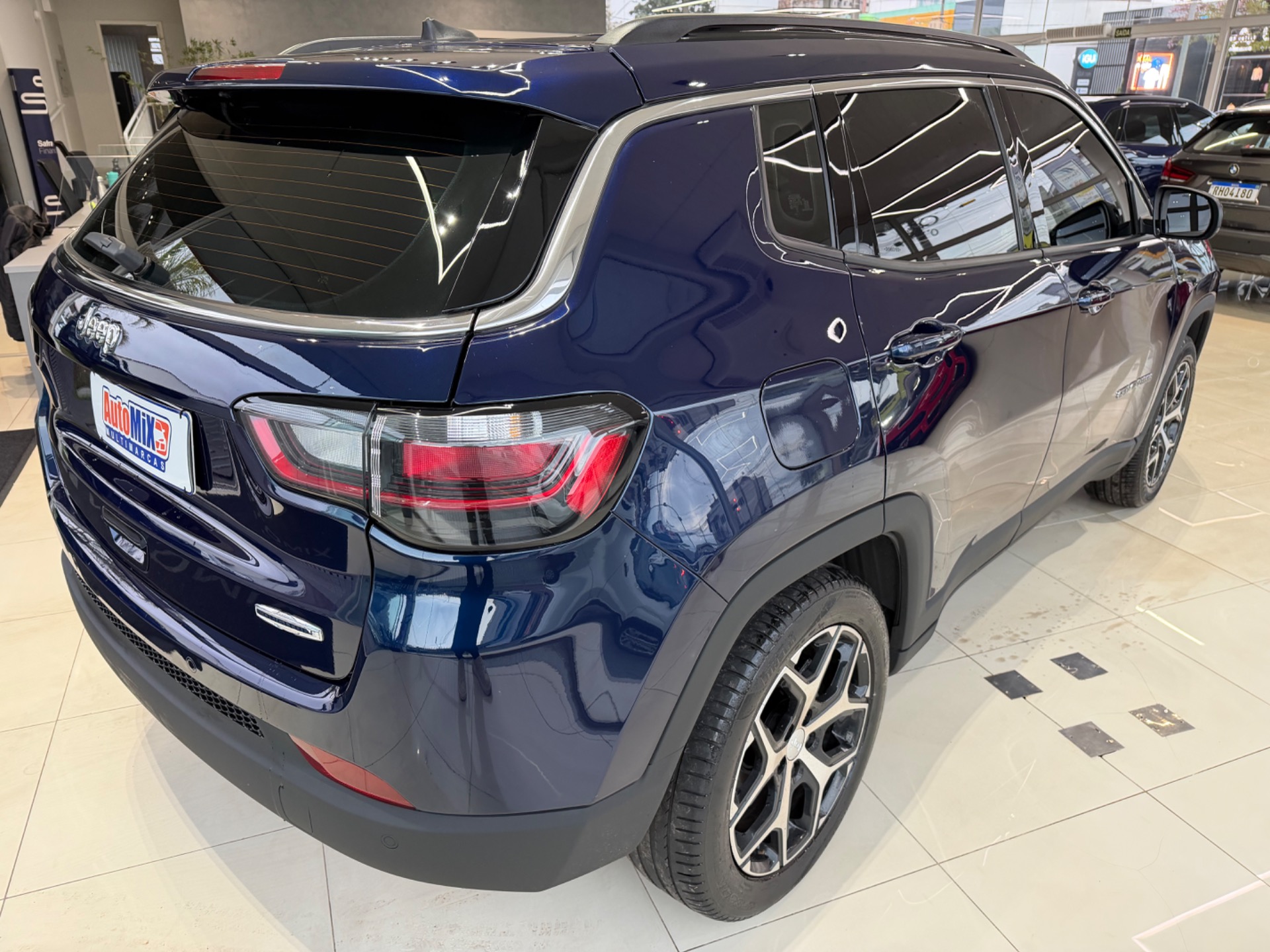 Jeep Compass Long. T270 1.3 Tb 4X2 Flex Aut. - foto 8
