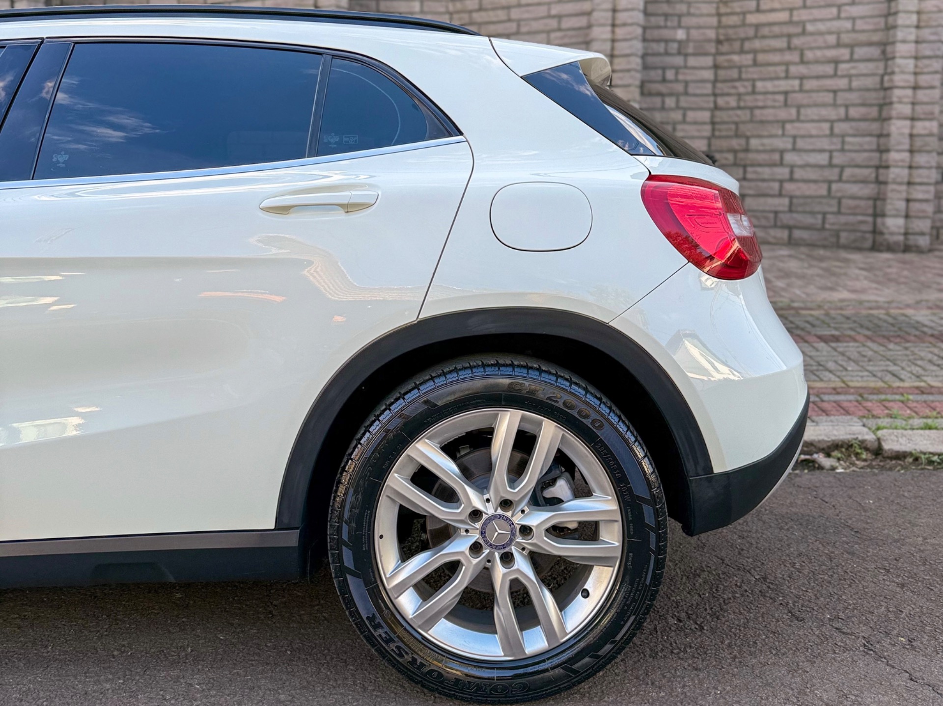 Mercedes-Benz Classe GLA Gla 200 Style 1.6 Tb 16V Flex Aut. - foto 9