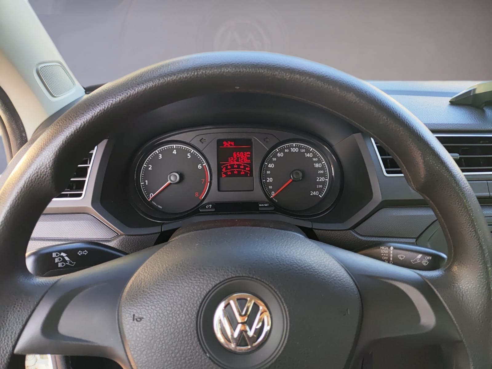 Volkswagen Voyage 1.6 MSI Flex 16V 4P Aut. - foto 8
