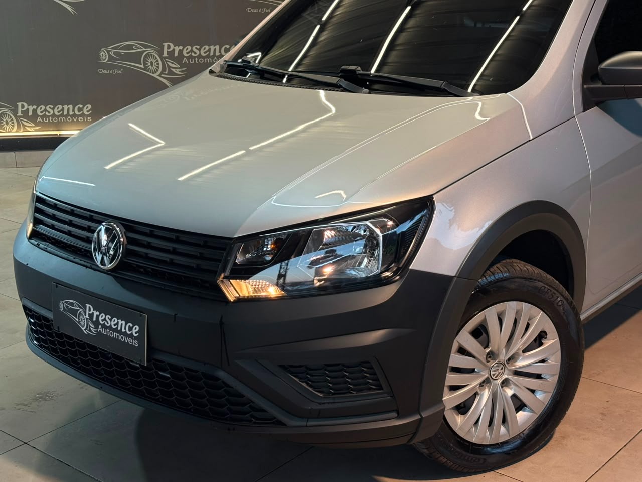 Volkswagen Saveiro Robust 1.6 Total Flex 16V - foto 2