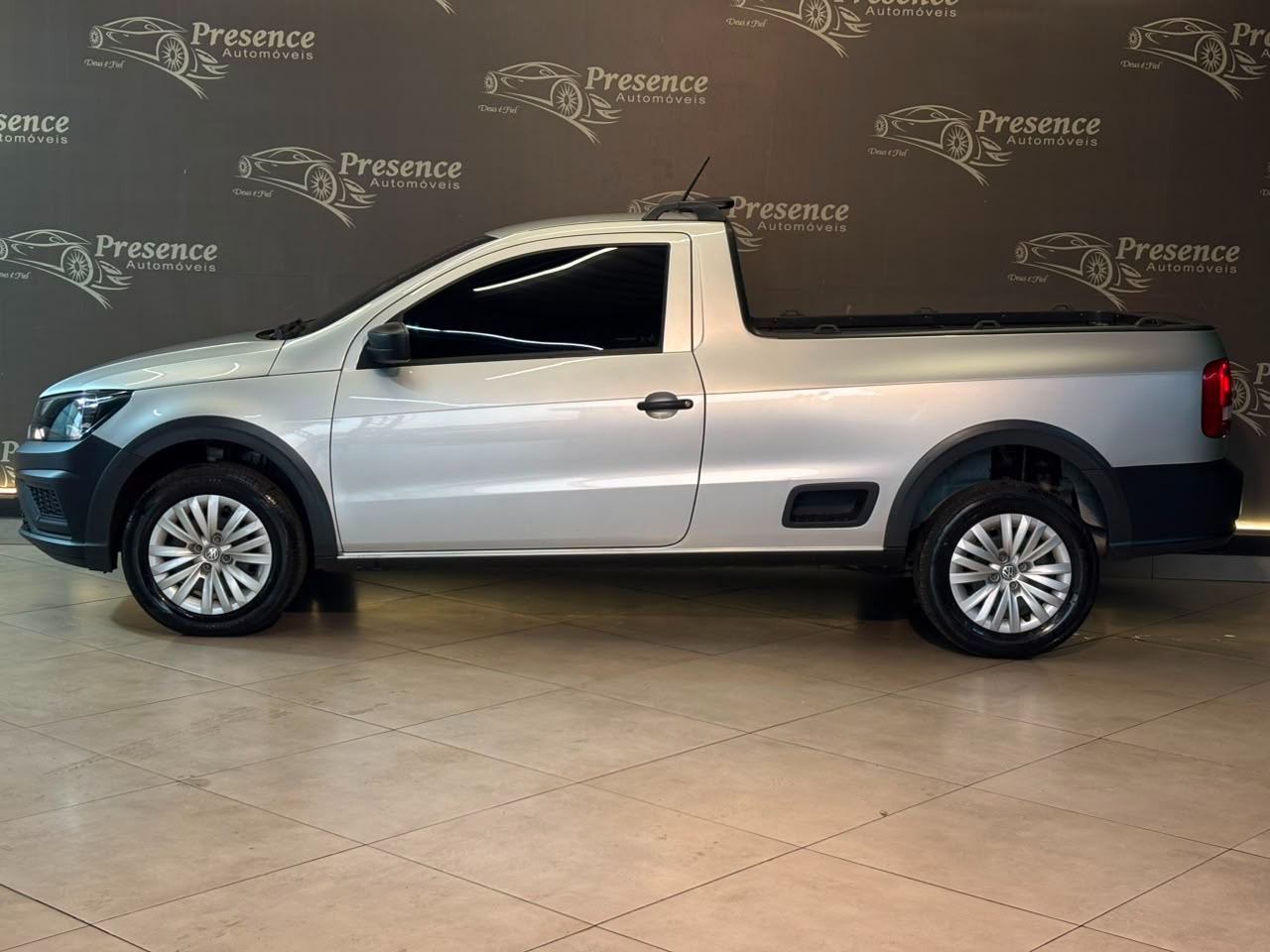 Volkswagen Saveiro Robust 1.6 Total Flex 16V - foto 4