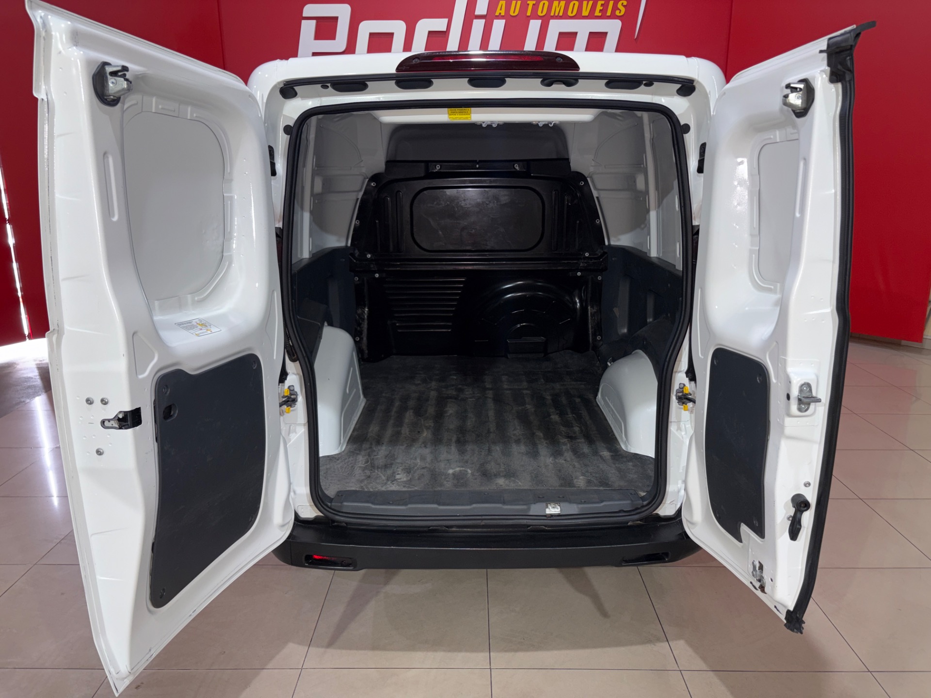 Fiat Fiorino Endurance Evo 1.4 Flex 8V 2P - foto 8
