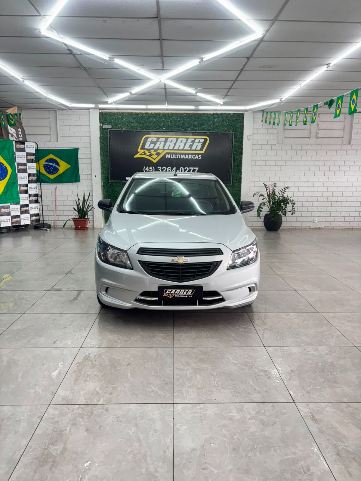 Chevrolet Onix Hatch Joy 1.0 8V Flex 5P Mec. - foto 2
