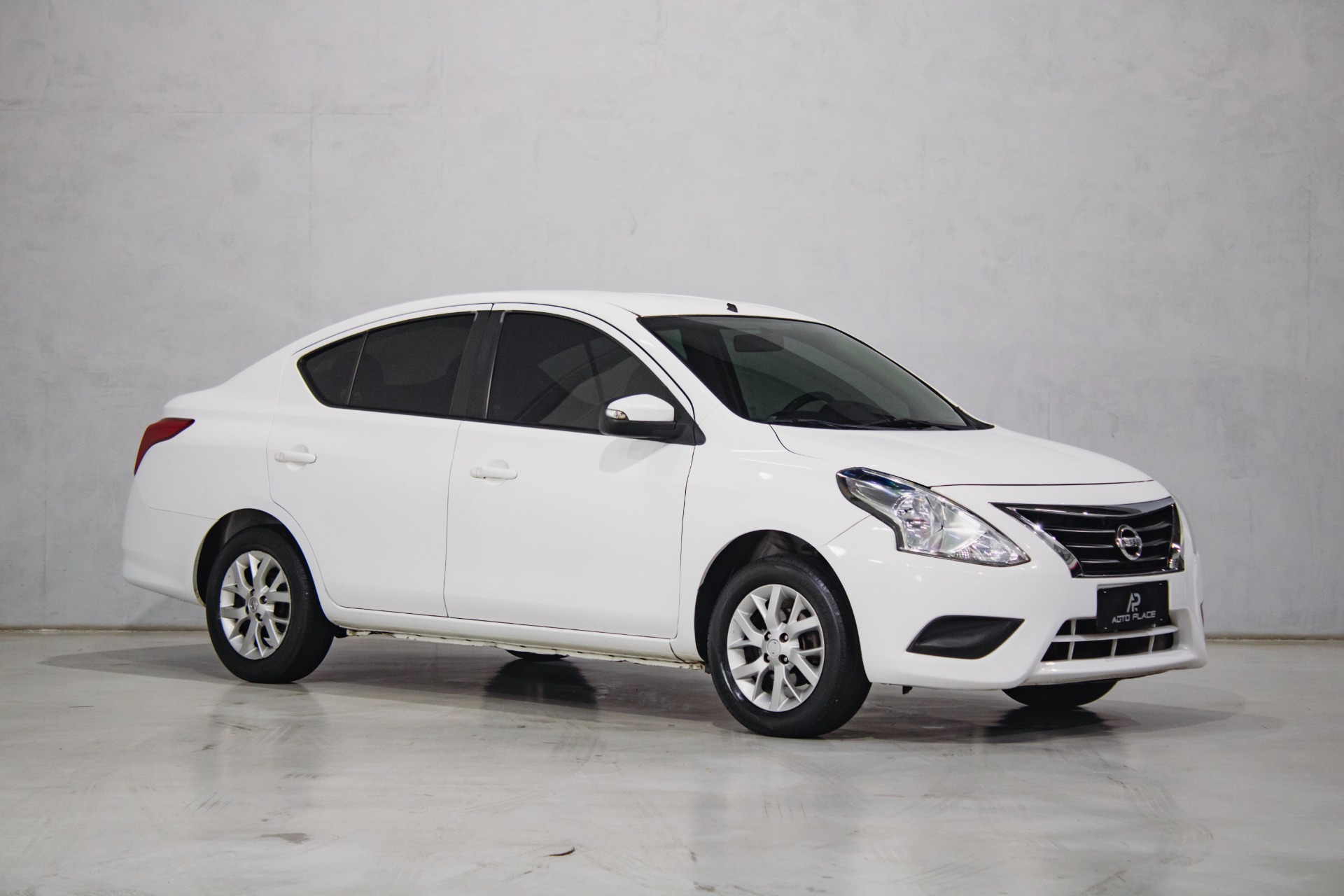 Nissan Versa 2020