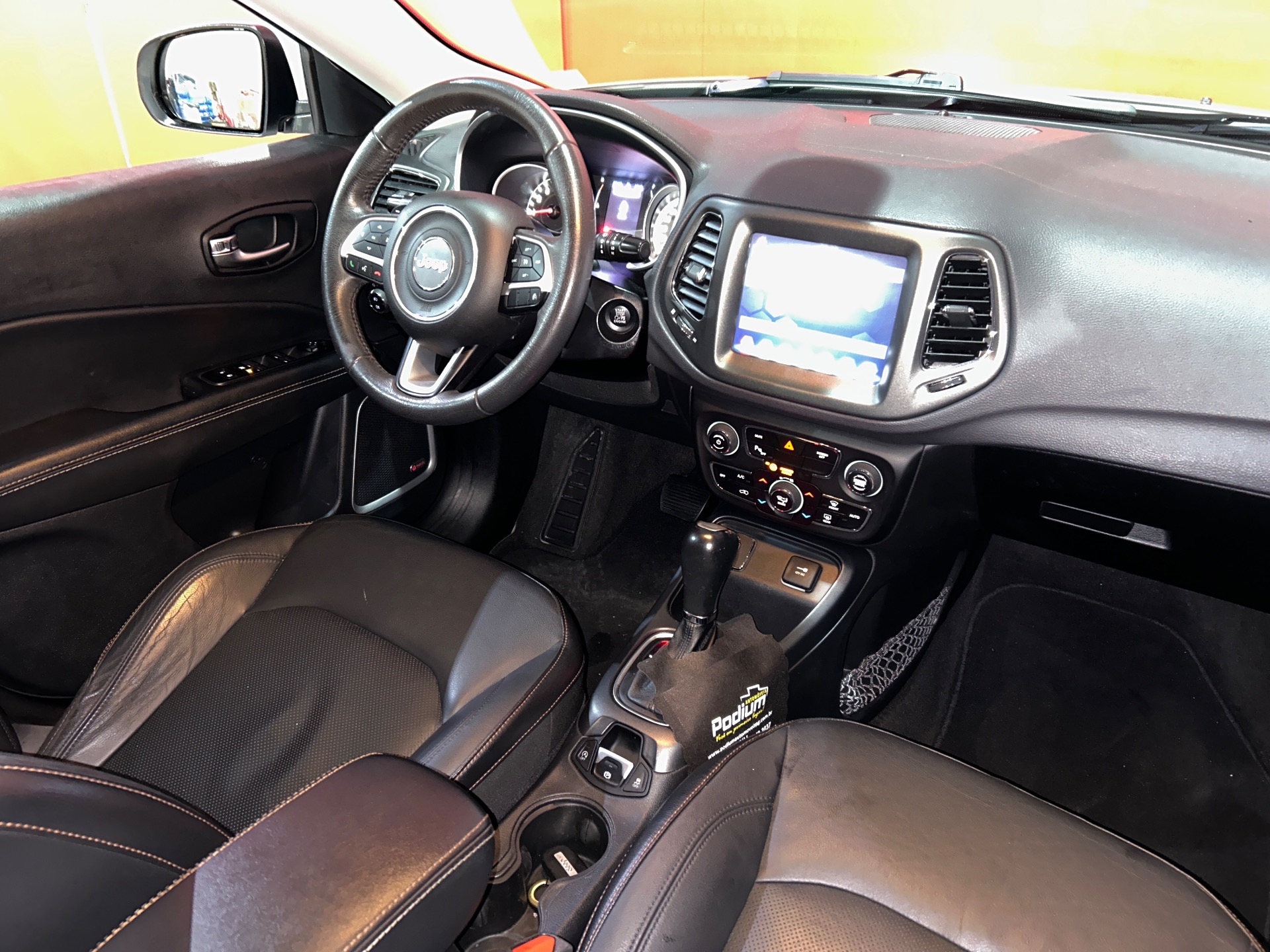 Jeep Compass Longitude 2.0 4X2 Flex 16V Aut. - foto 12