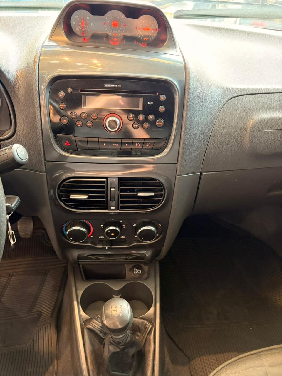 Fiat Strada Adventure1.8 1.8 Locker Flex Cd - foto 3