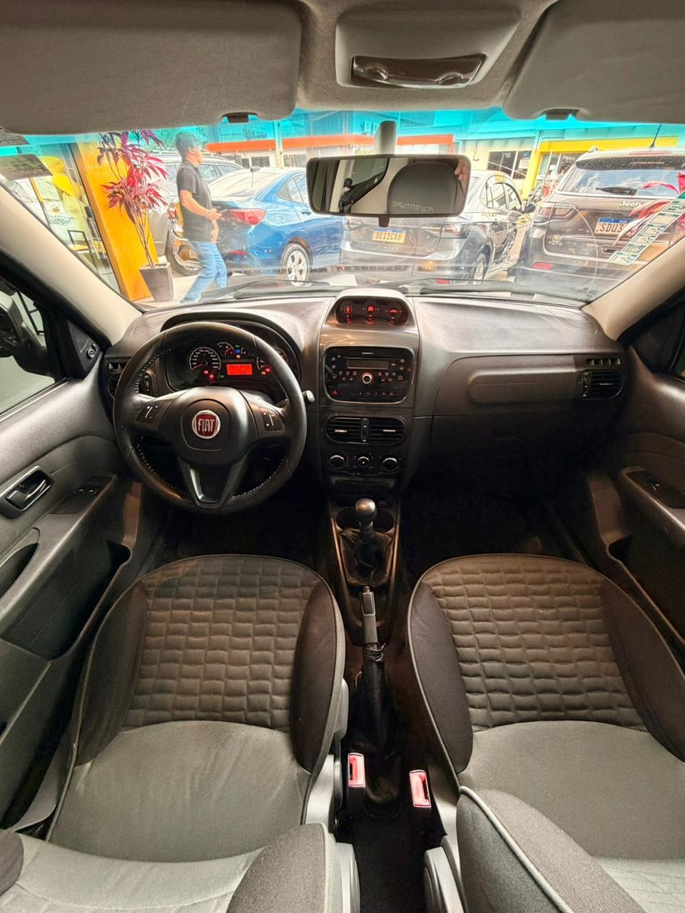Fiat Strada Adventure1.8 1.8 Locker Flex Cd - foto 17