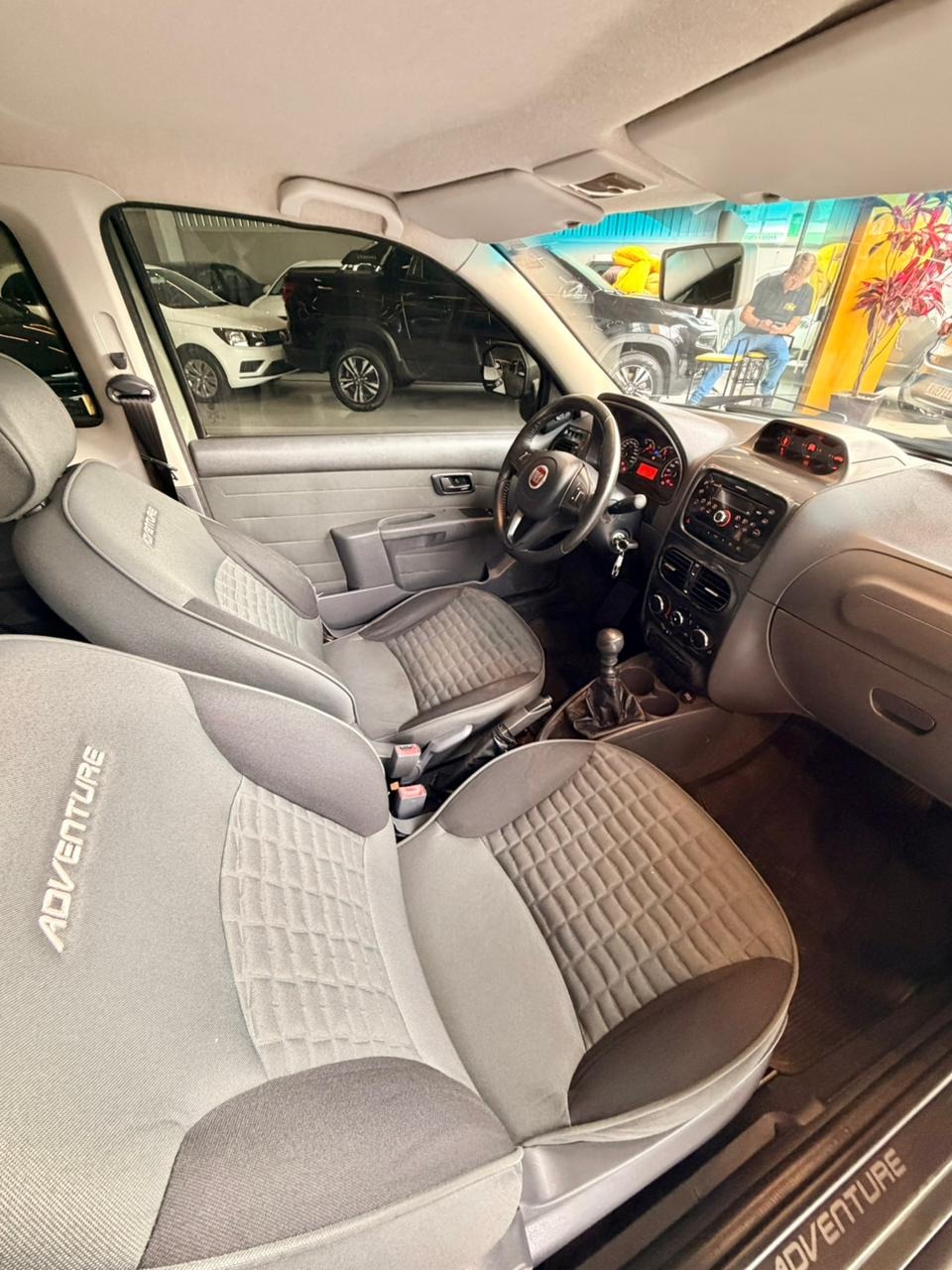 Fiat Strada Adventure1.8 1.8 Locker Flex Cd - foto 16