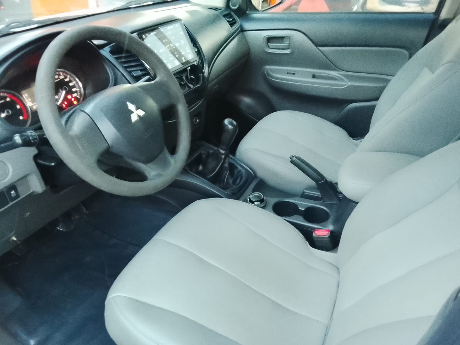 Mitsubishi L200 Tri. Outd. Glx 2.4 Cd 4X4 Die. Mec. - foto 7